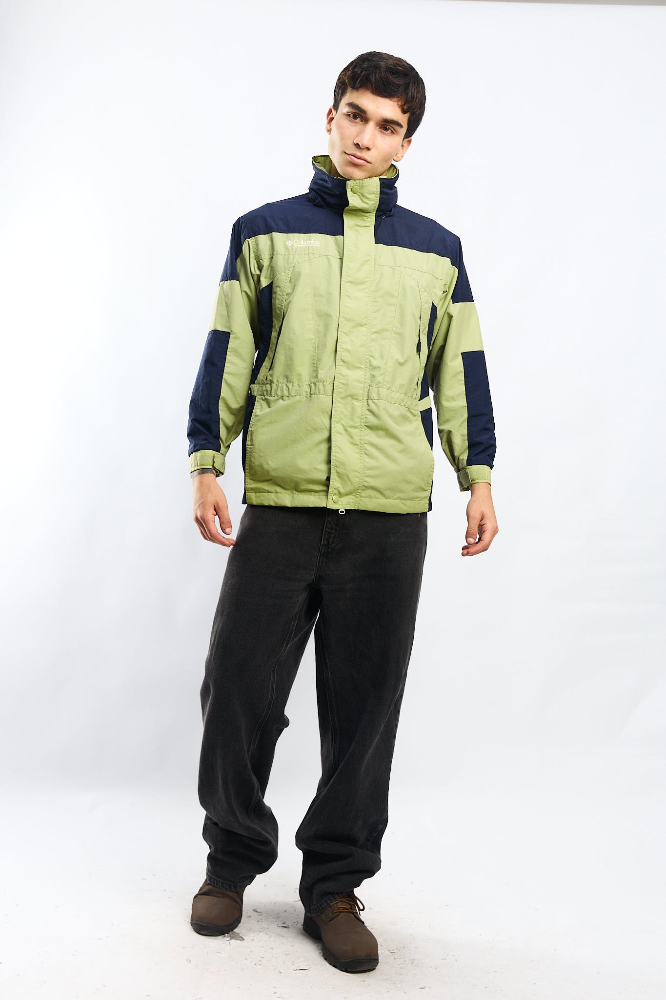 2000 Columbia Impermeable Outdoor Jacket (S/M)
