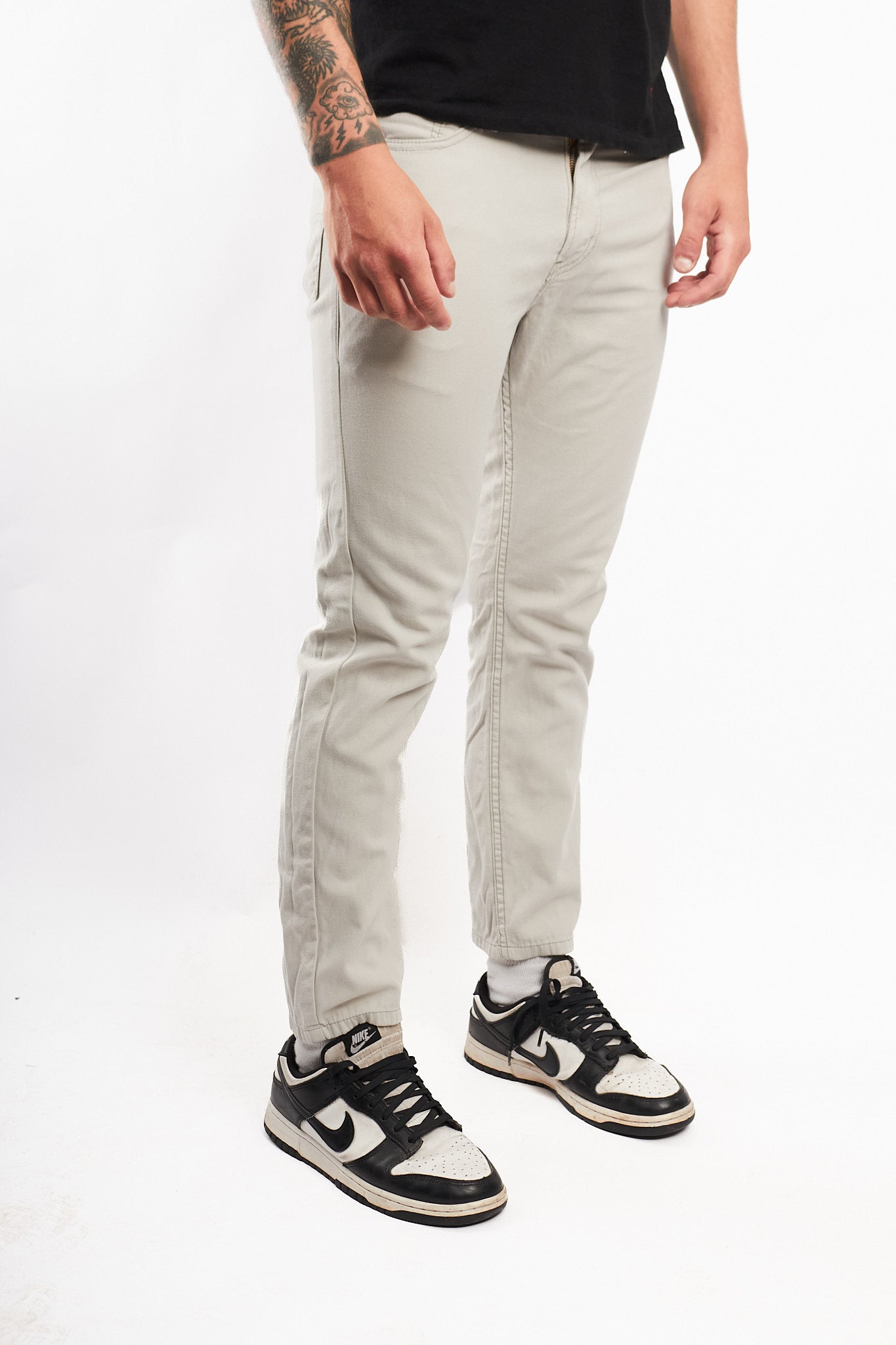 2000 Levi's Sand Straight Fit Jean (34)