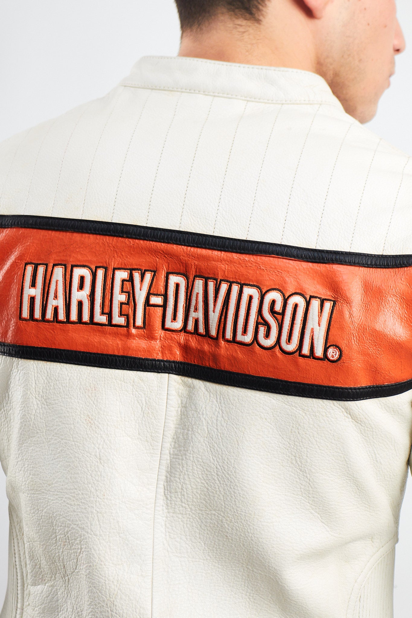 2000 Vintage Harley Davidson Leather Boxy Jacket (S/M)
