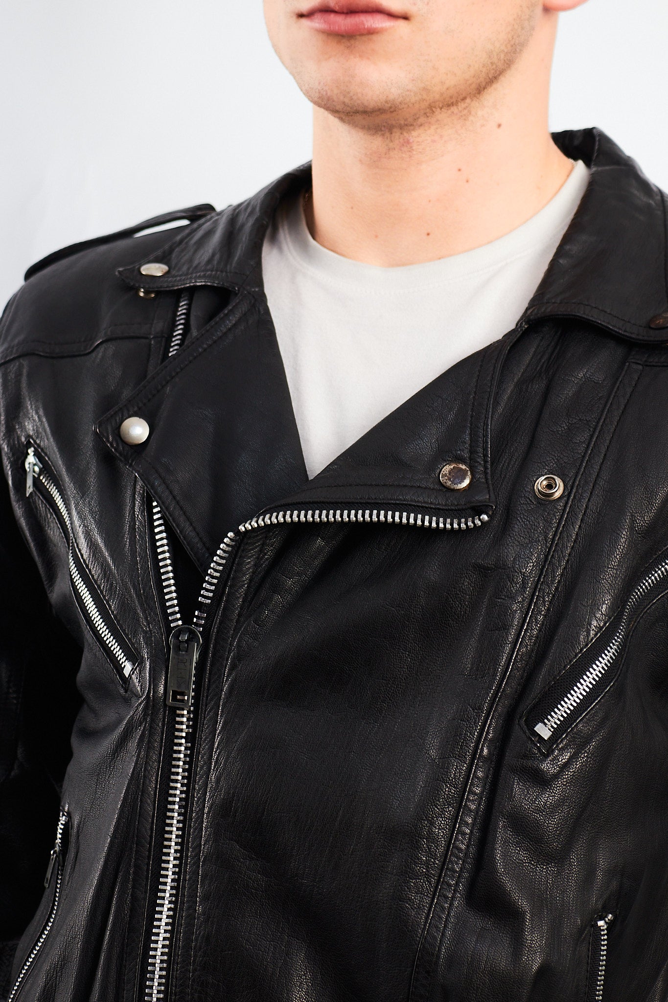1990 Vintage Leather Biker Jacket (M/L)