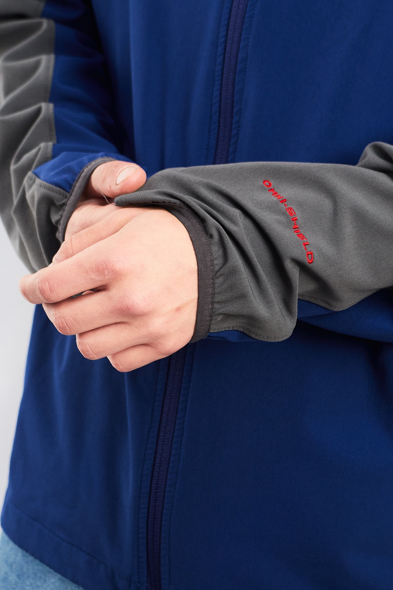 2000 Columbia Omni Shield Softshell Jacket (L/XL)