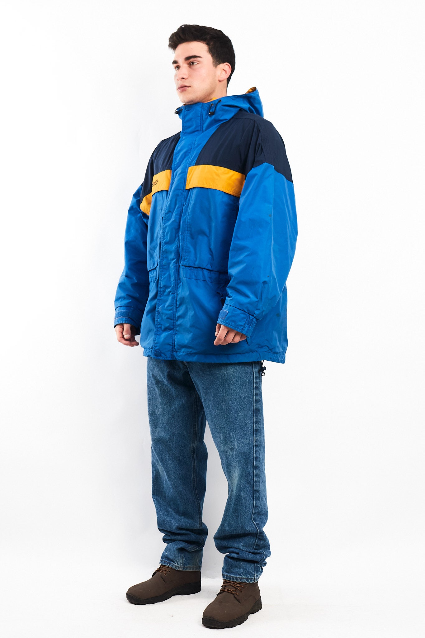2000 Vintage Columbia Impermeable Outdoor Jacket (M/L)
