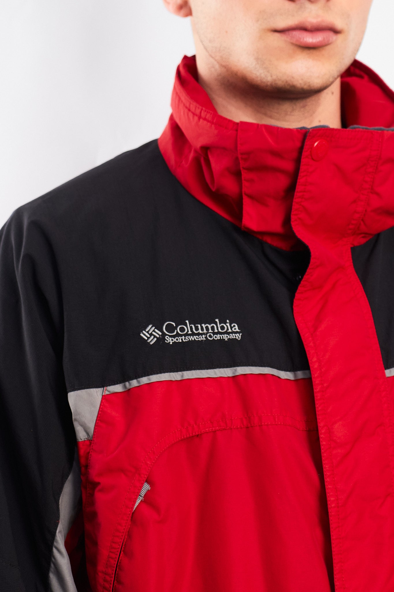 2000 Vintage Columbia Impermeable Outdoor Jacket (L/XL)