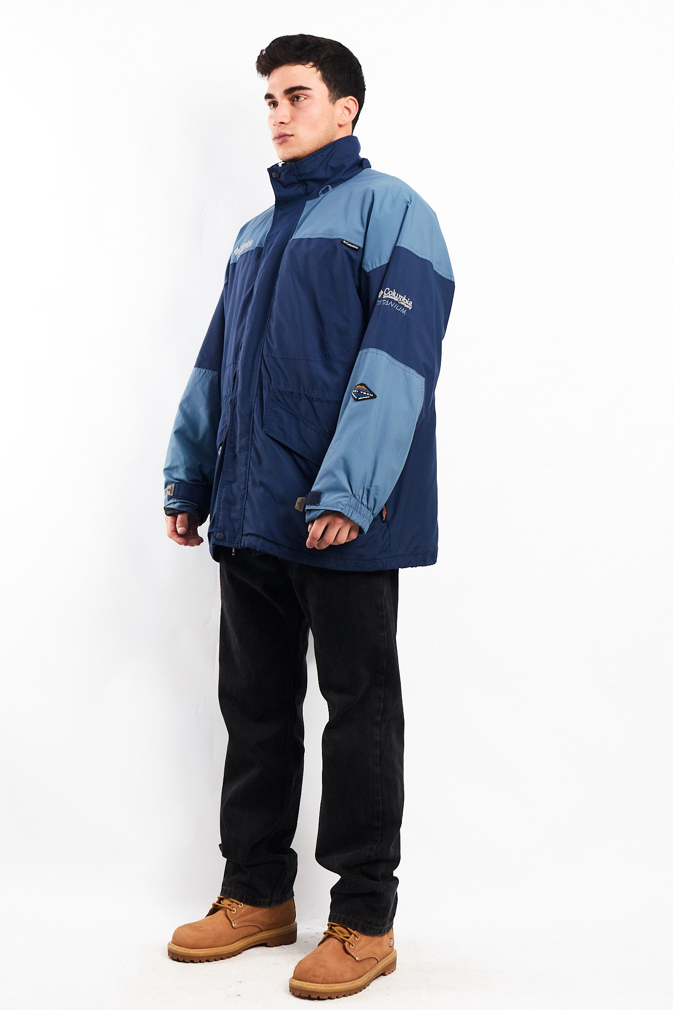 2000 Columbia Titanium Omnitech Outdoor Jacket (L/XL)