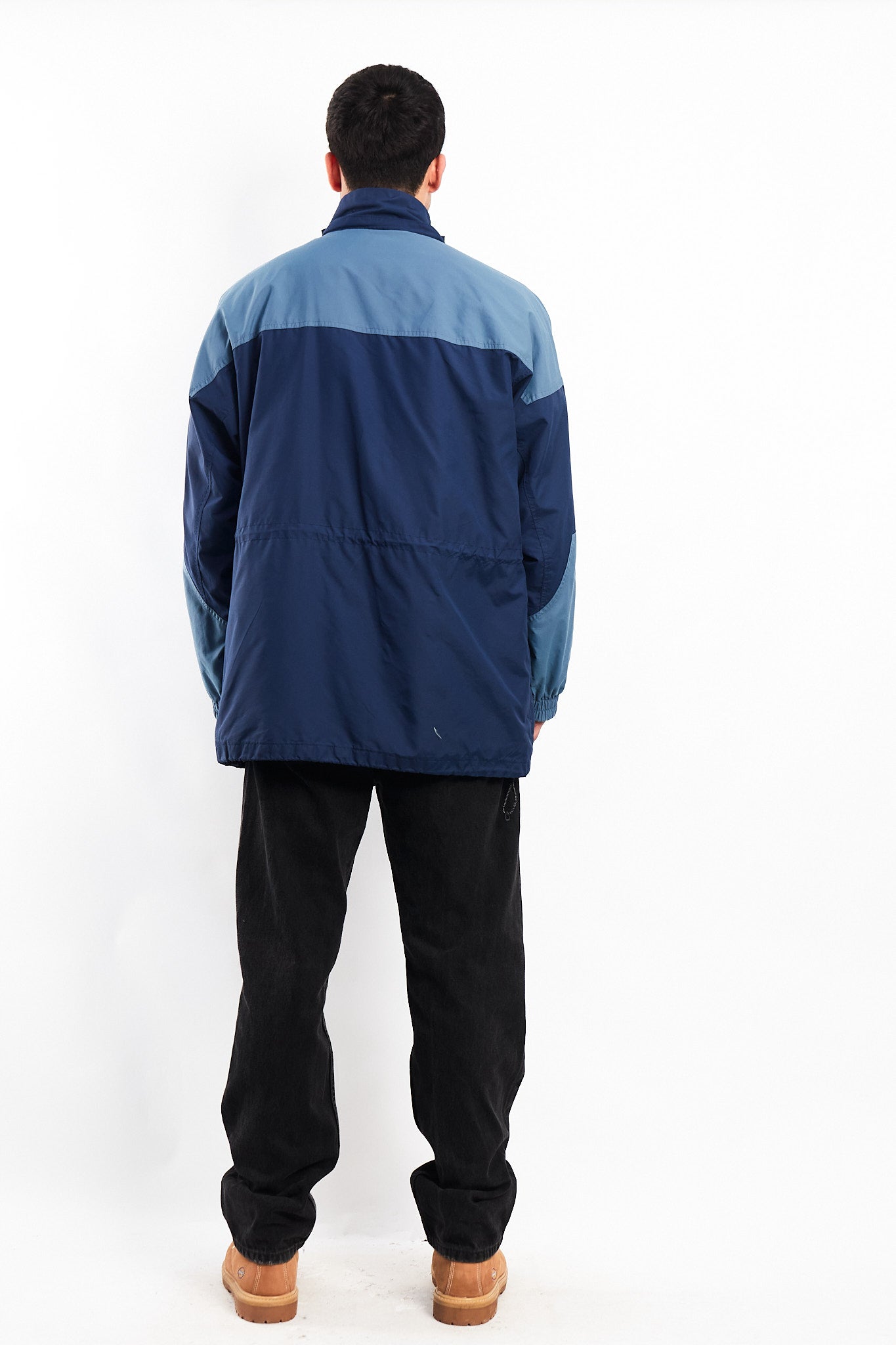 2000 Columbia Titanium Omnitech Outdoor Jacket (L/XL)