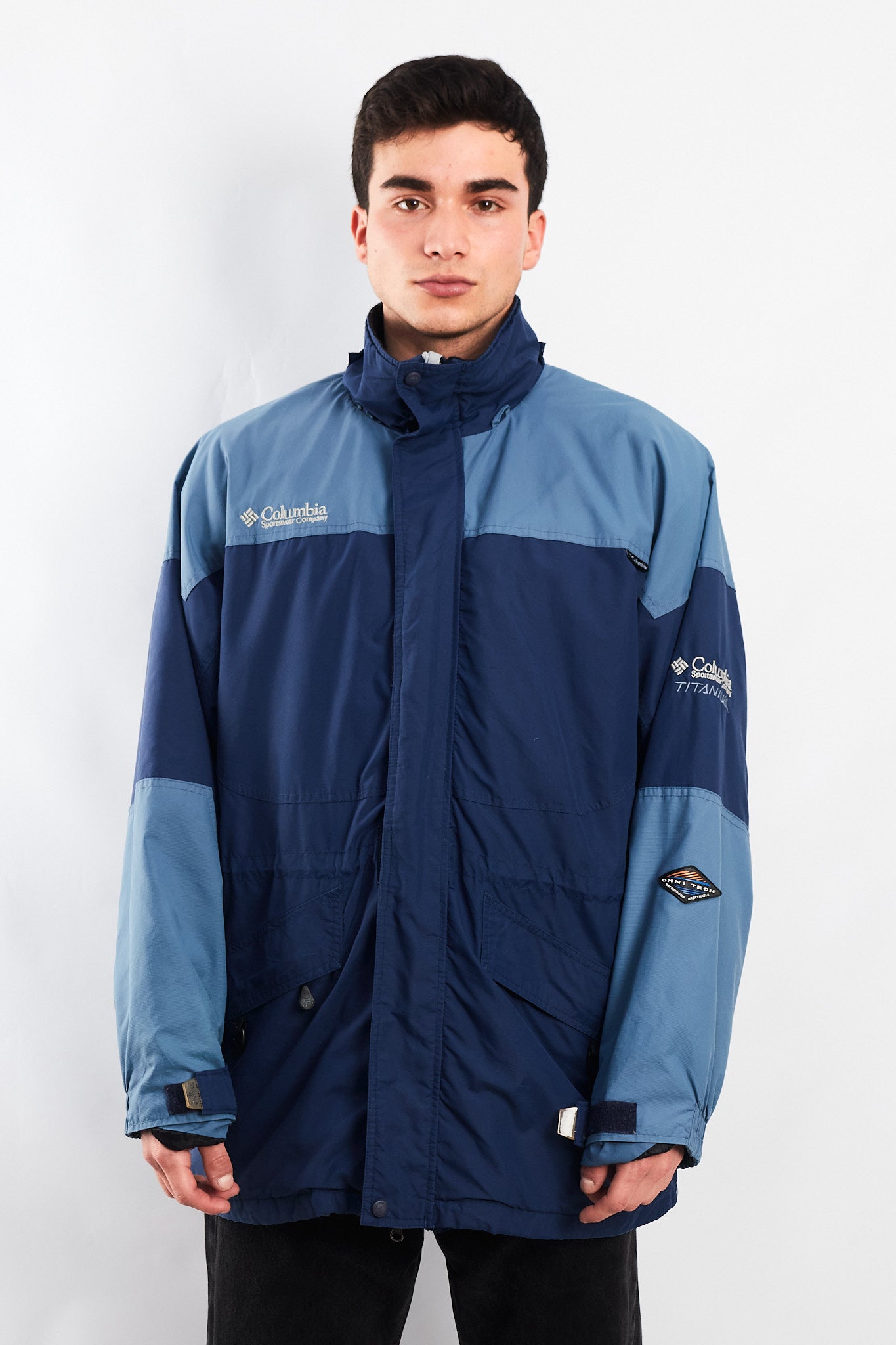 2000 Columbia Titanium Omnitech Outdoor Jacket (L/XL)