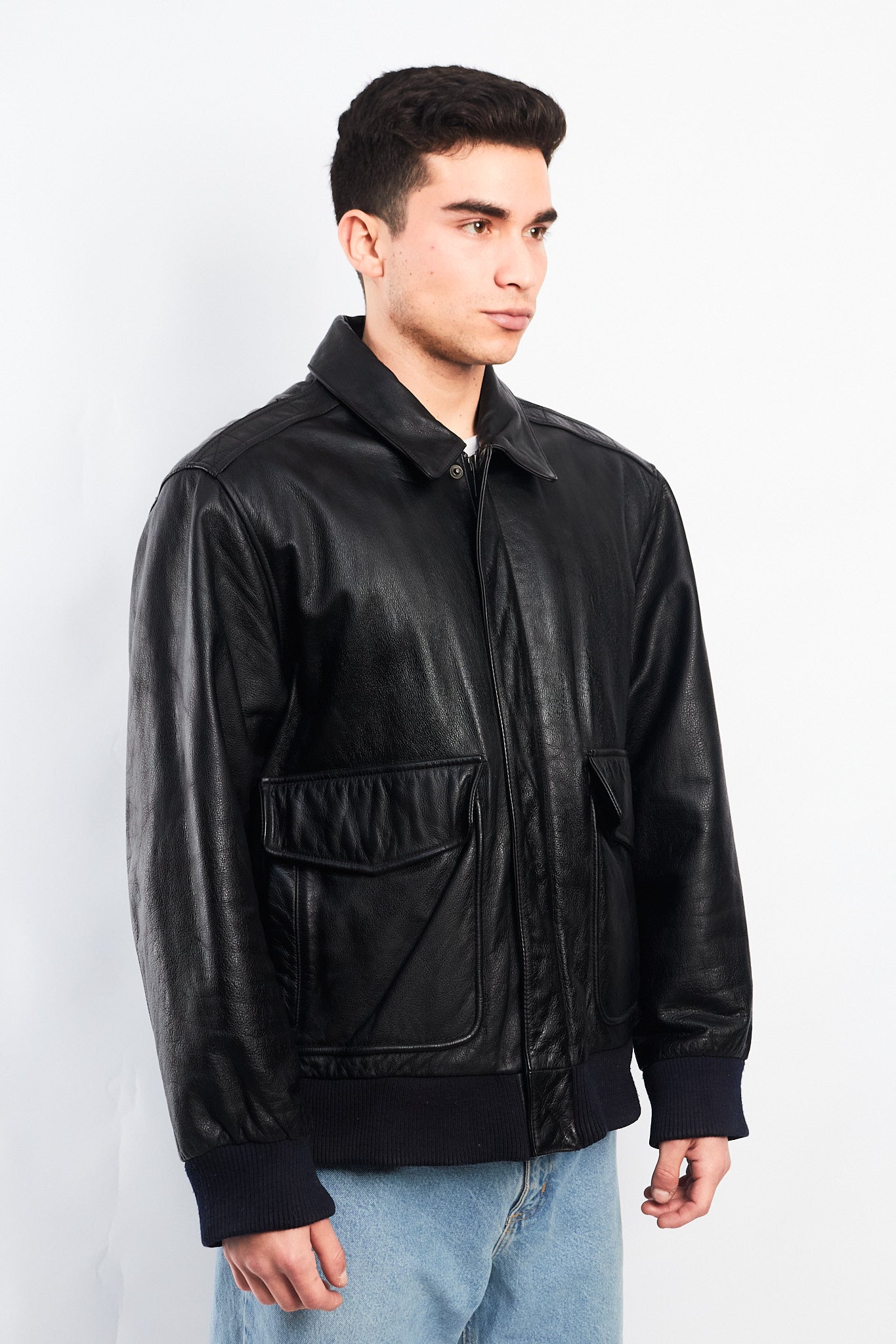 2000 Vintage A-2 Leather Flight Jacket (L)