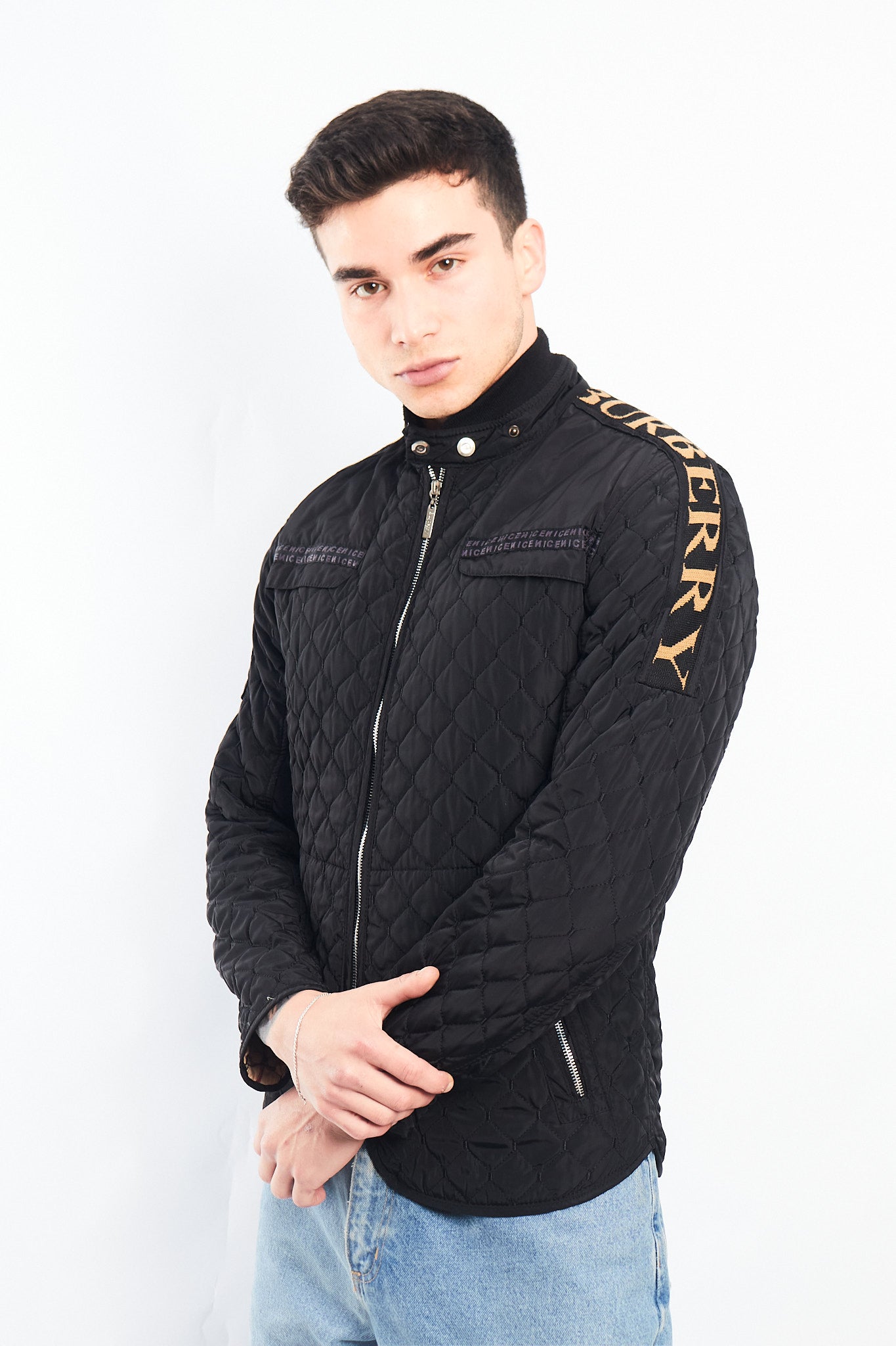 2000 Burberry Big Logo Puffer Jacket (S/M)