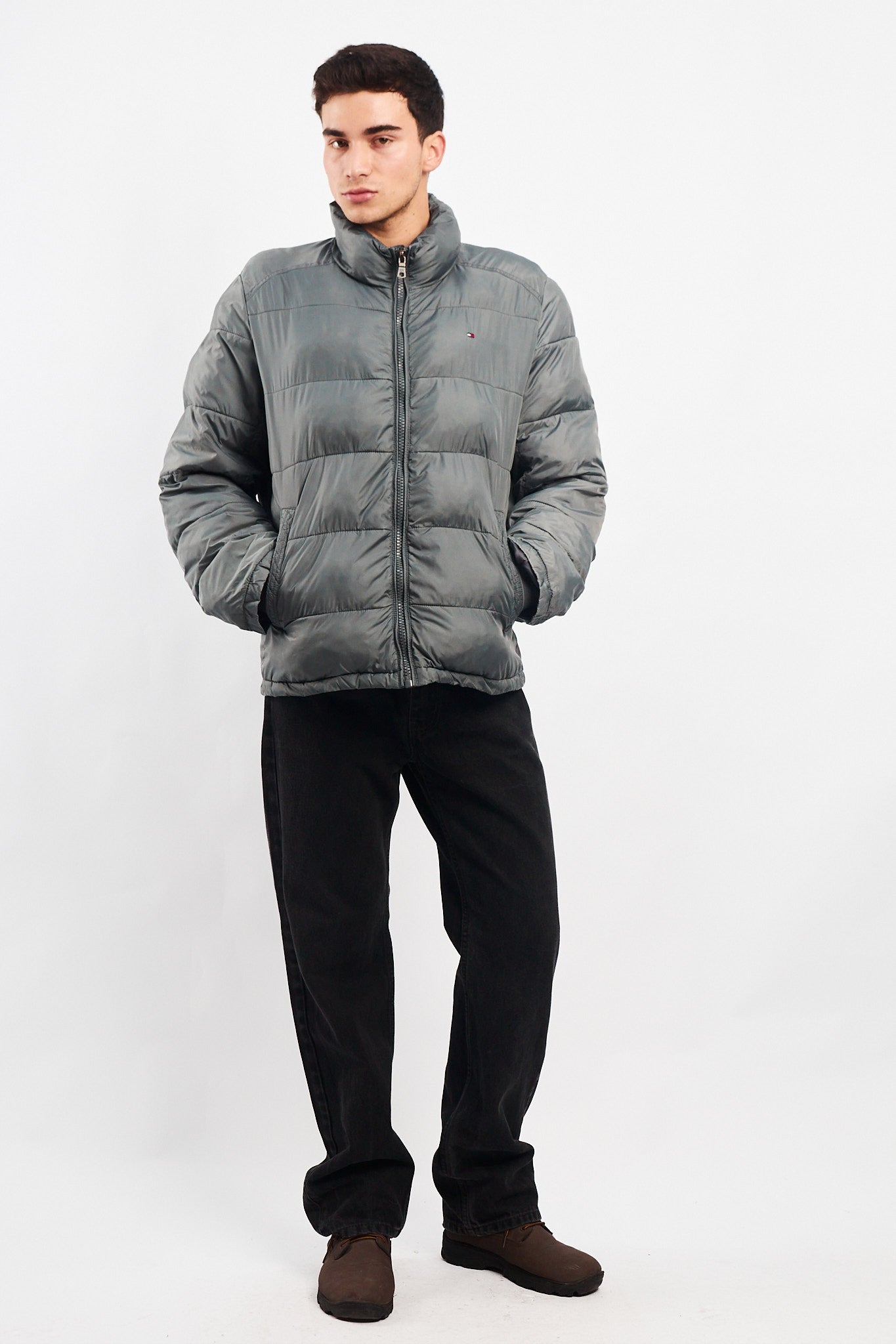 2000 Tommy Hilfiger Gray Puffer Jacket (M/L)
