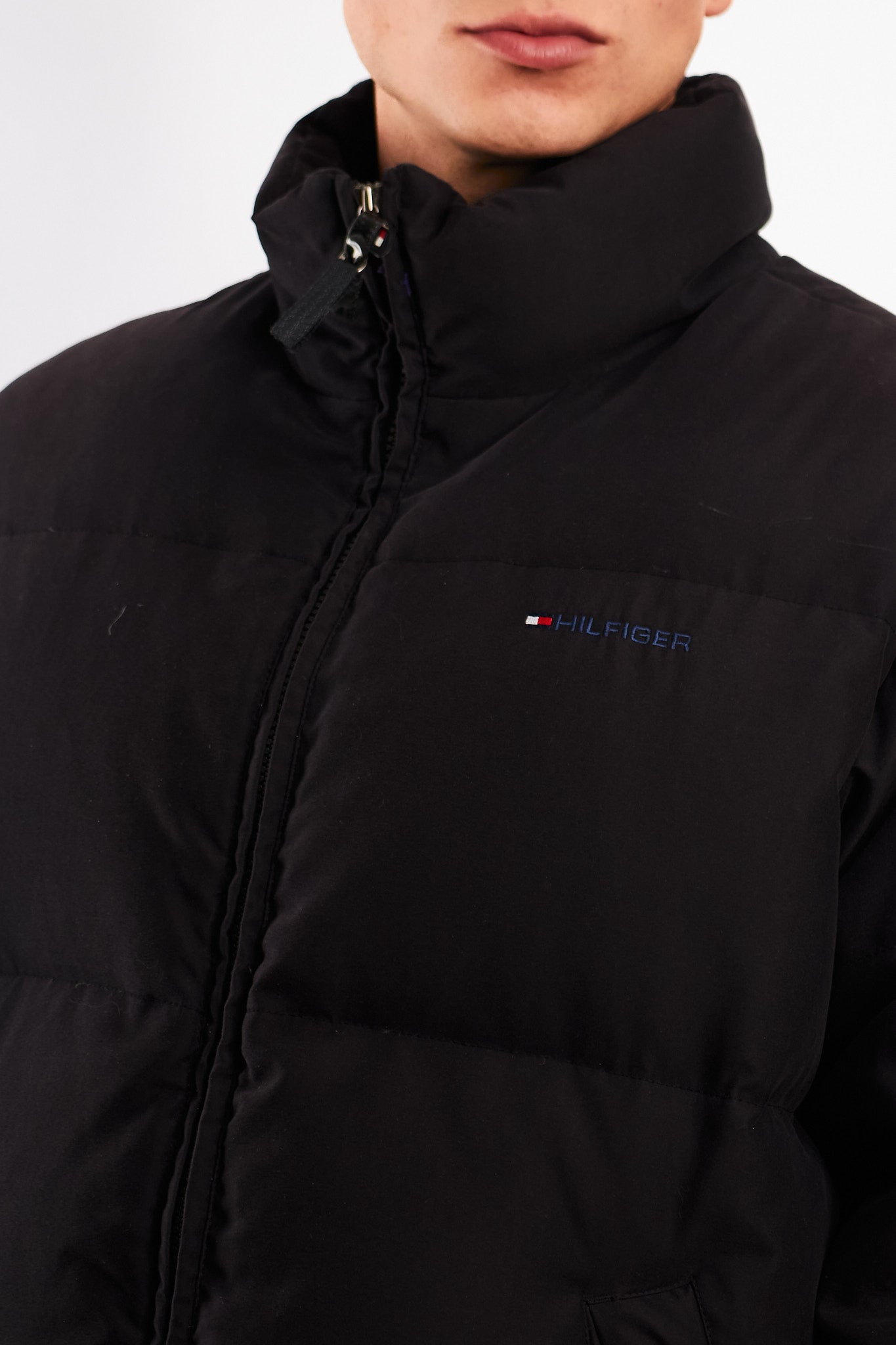 2000 Vintage Tommy Hilfiger Down Puffer Jacket (M/L)