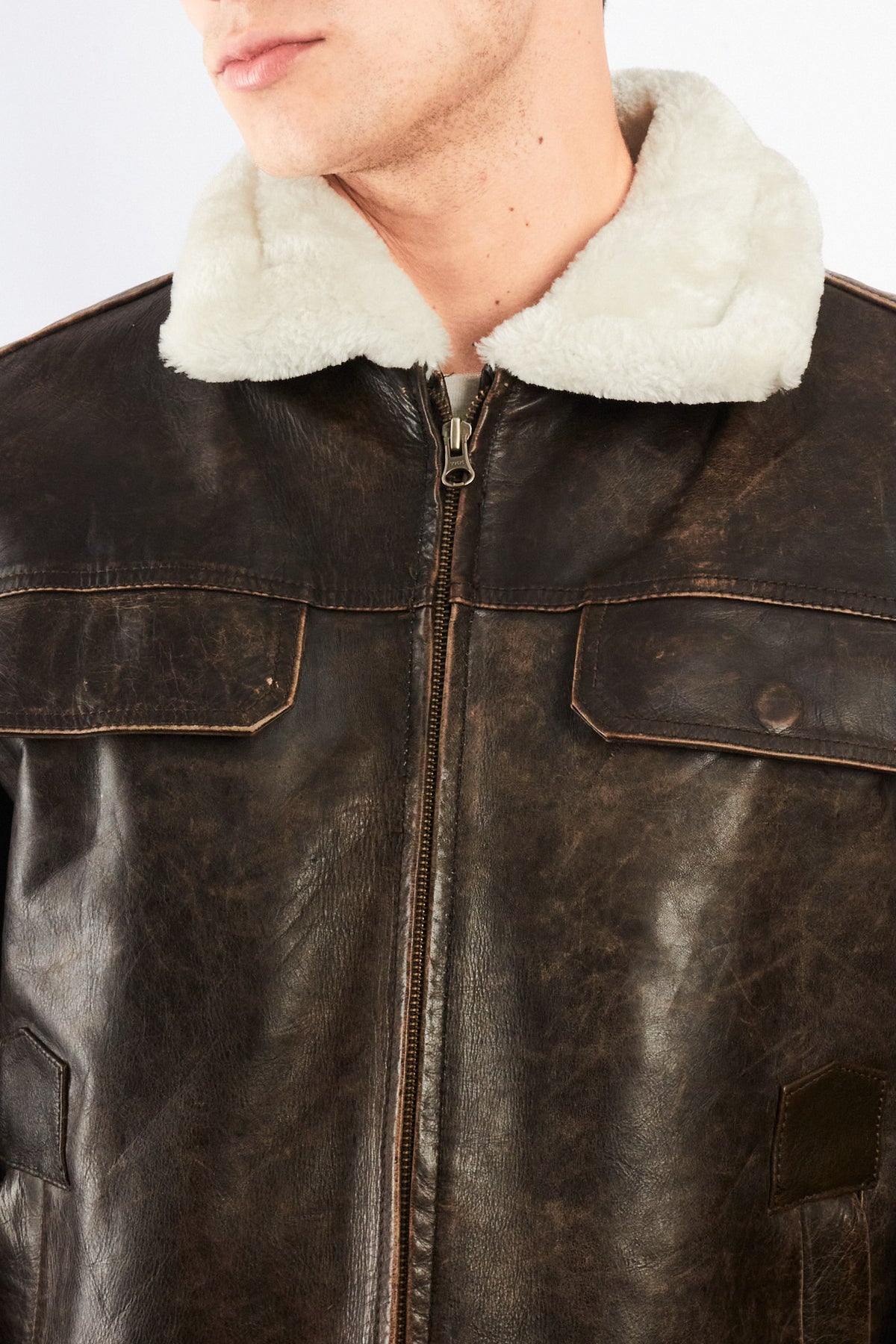 2000 Vintage GAP Distresed Leather Aviaor (M)