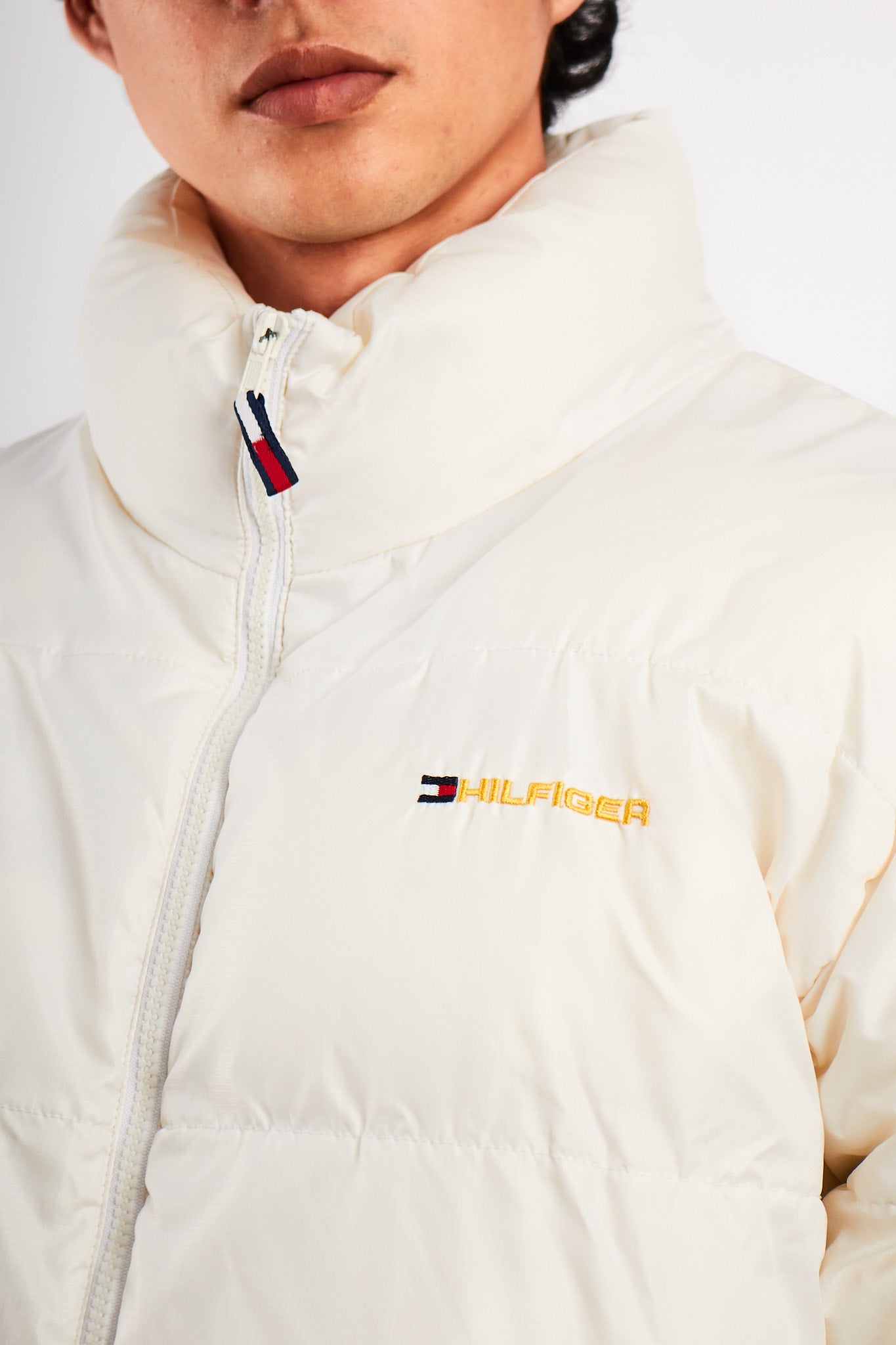 2000 Vintage Tommy Hilfiger White Puffer Jacket (M/L)