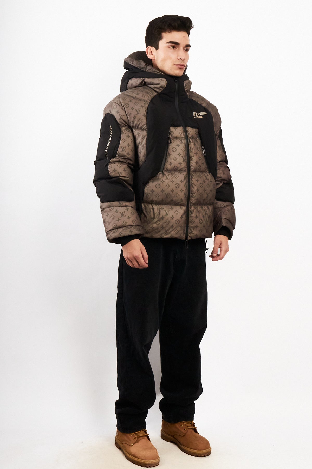 2019 Louis Vuitton Virgil Abloh Heated Monogram Down Puffer Jacket (M/L)