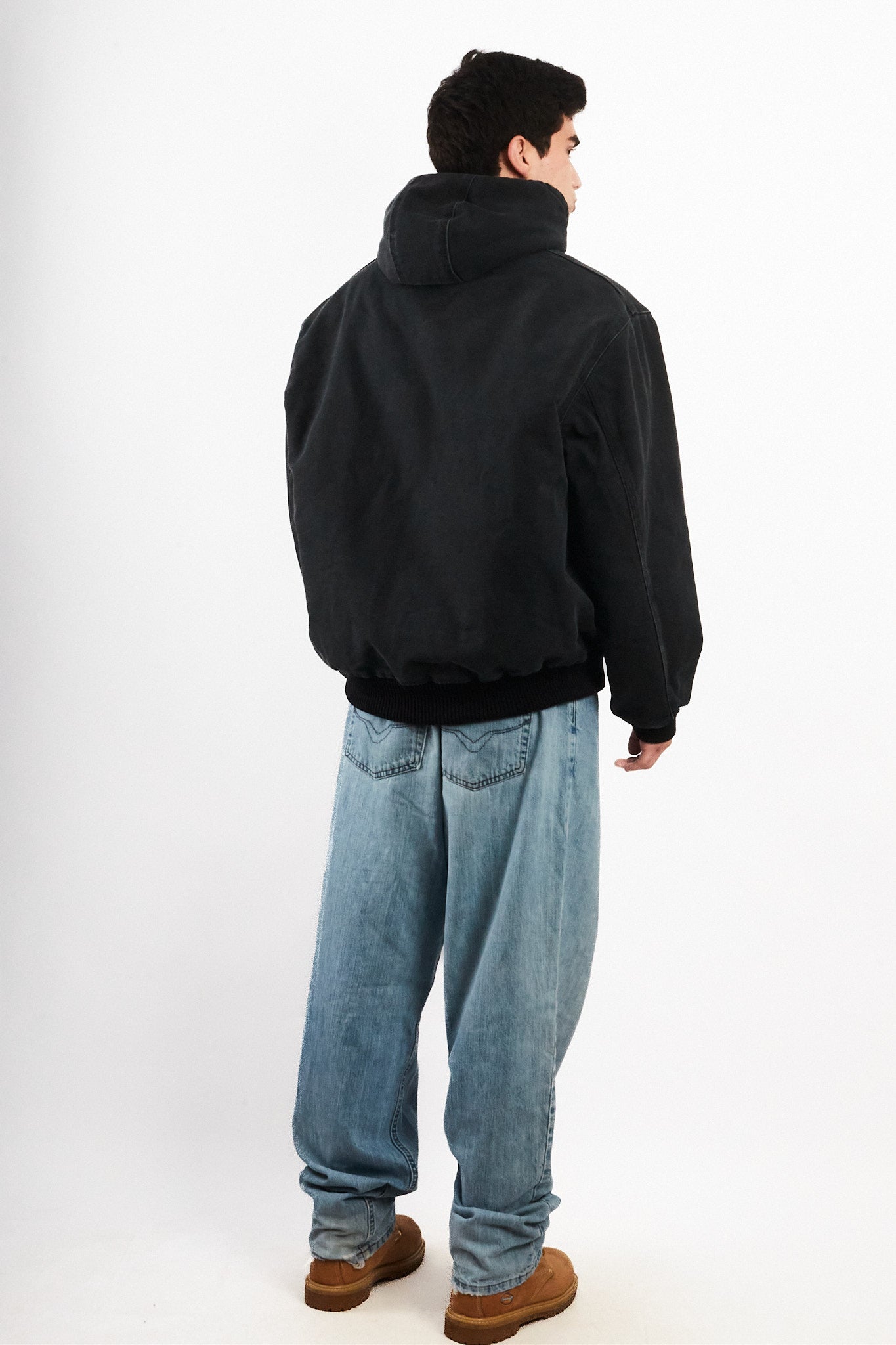 2000 Vintage Carhartt J140 Faded Black Duck Active Jacket (L/XL)
