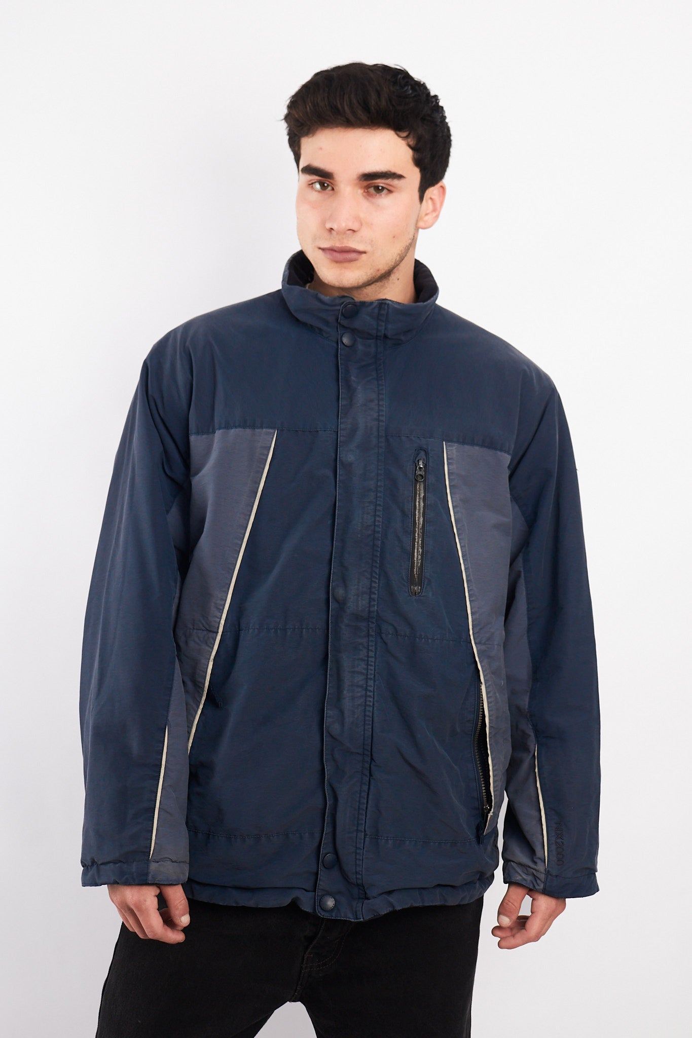 2000 Vintage Nautica Reversible Sherpa/Windbreaker Jacket (L/XL)