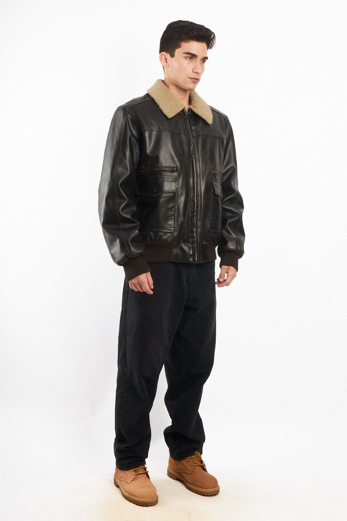 2000 Vintage Levi's Distressed Vegan Leather A-2 Sherpa Aviator (M/L)