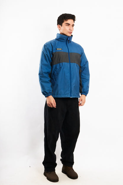 2000 Vintage Columbia Sherpa Lined Jacket (M/L)