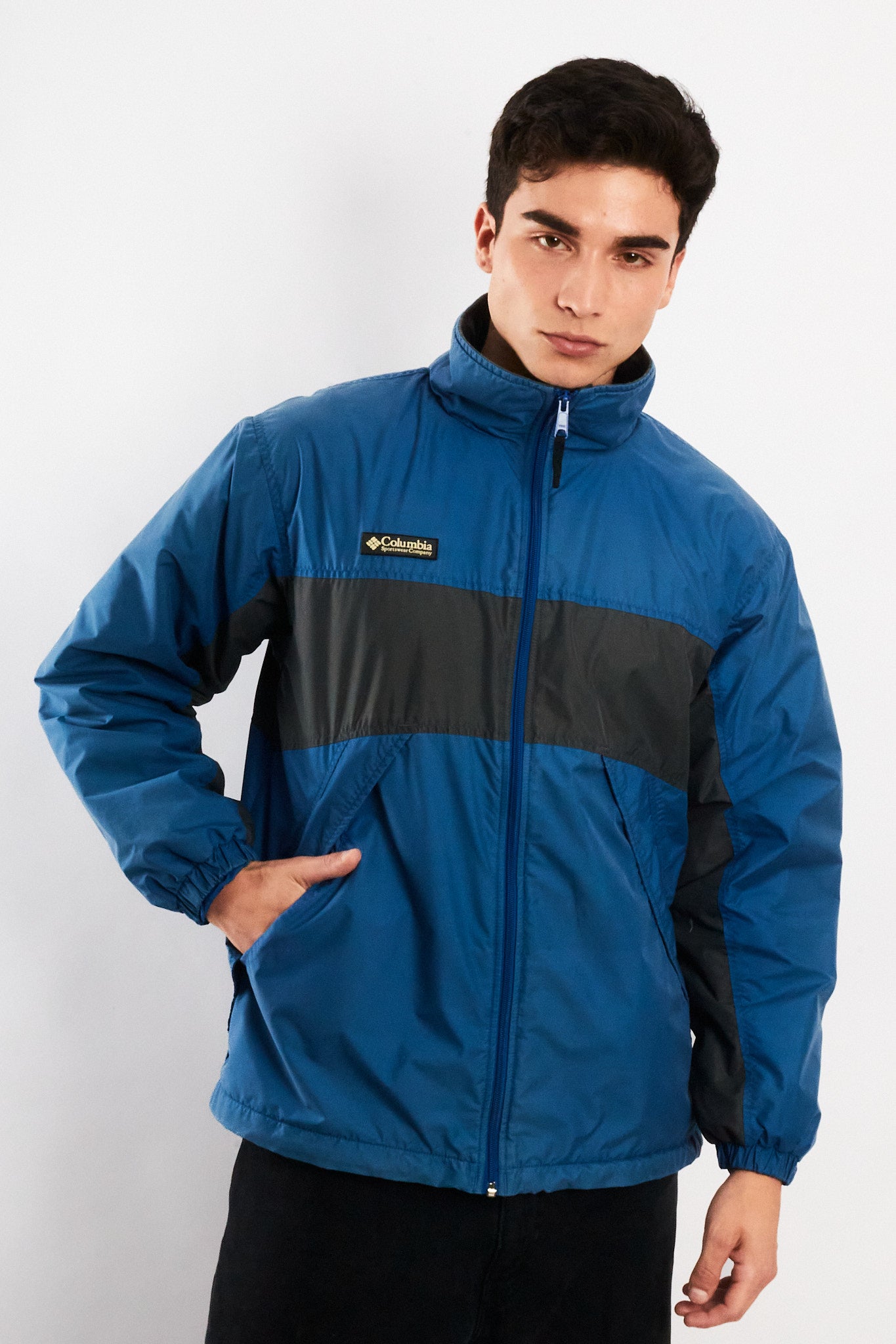 2000 Vintage Columbia Sherpa Lined Jacket (M/L)