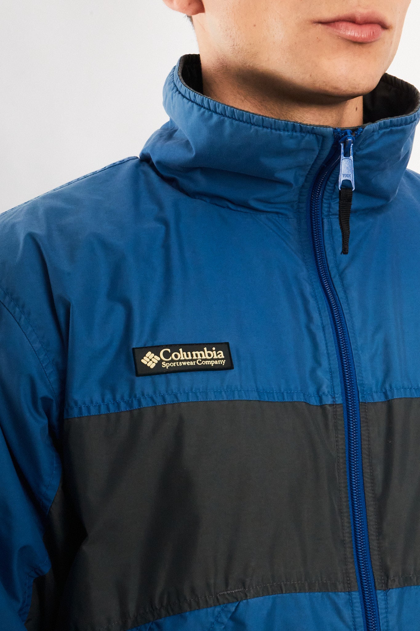2000 Vintage Columbia Sherpa Lined Jacket (M/L)