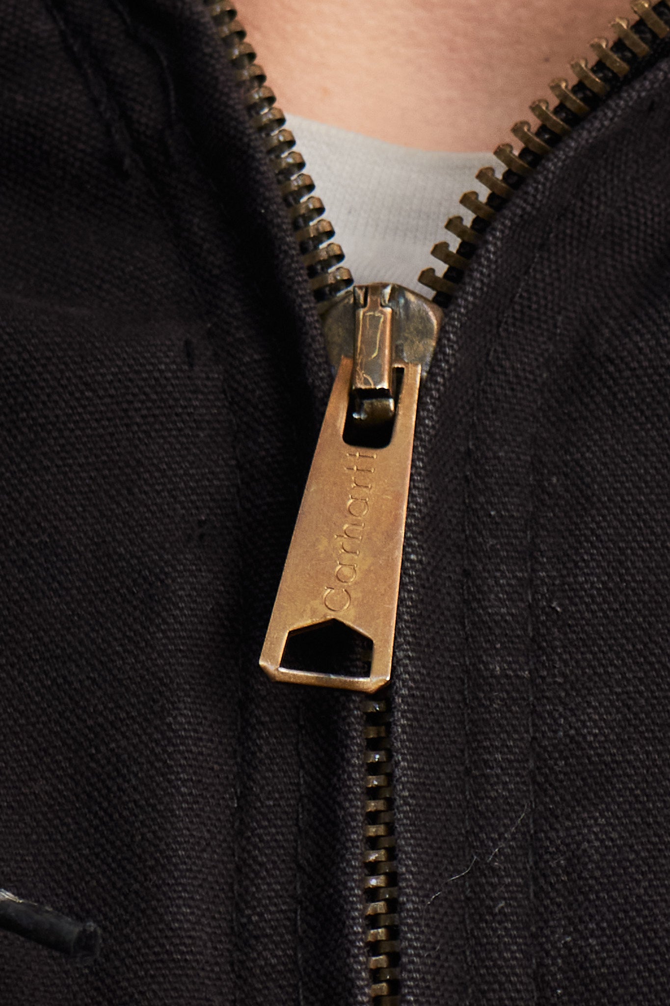 Vintage Carhartt J140 Black Duck Active Jacket (M/L)