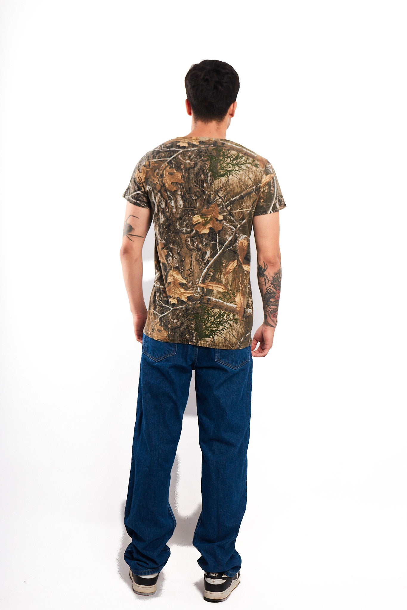 2000 Realtree V-neck Tee (M)