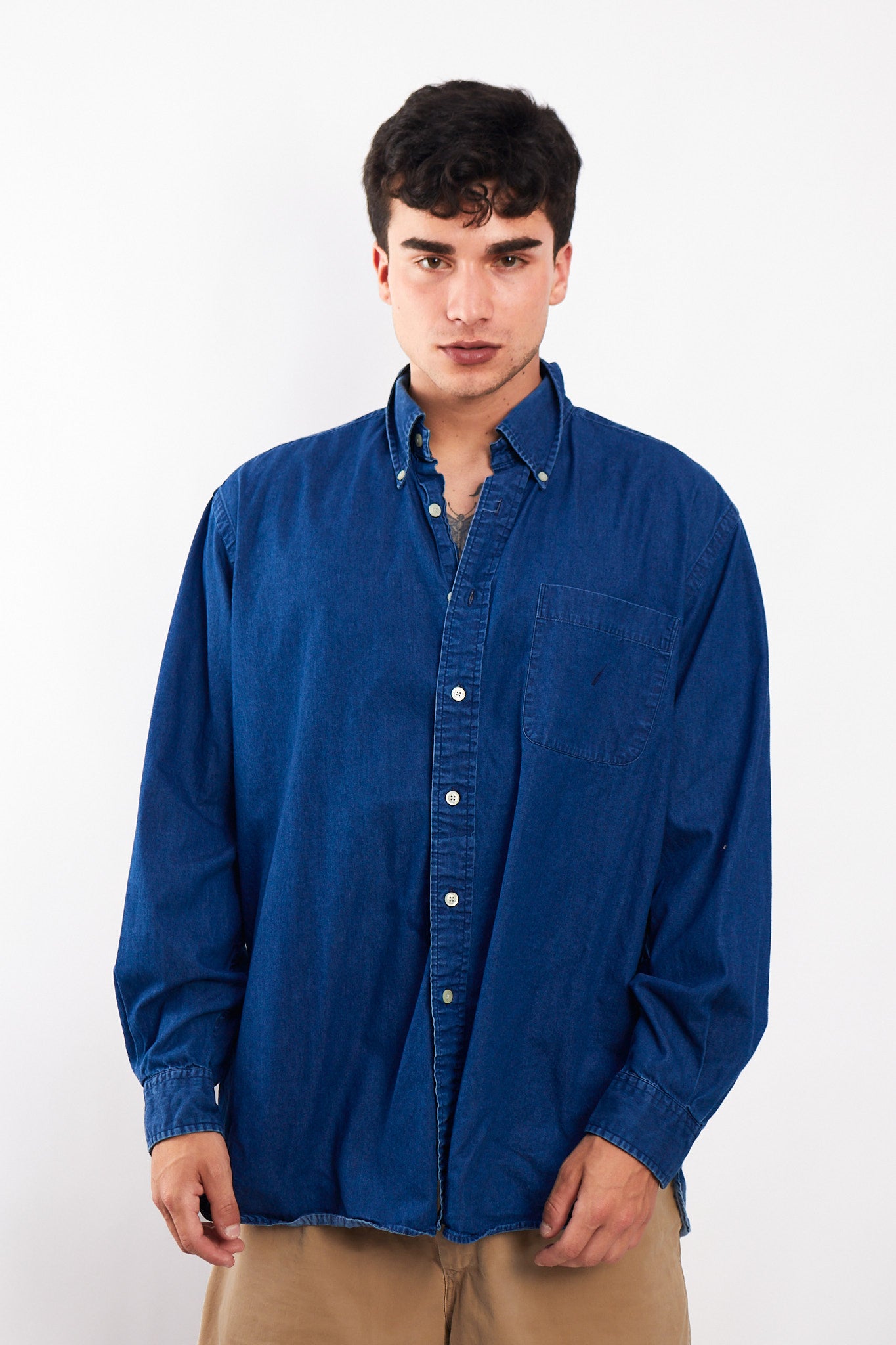 2000 Nautica Denim Shirt (L/XL)