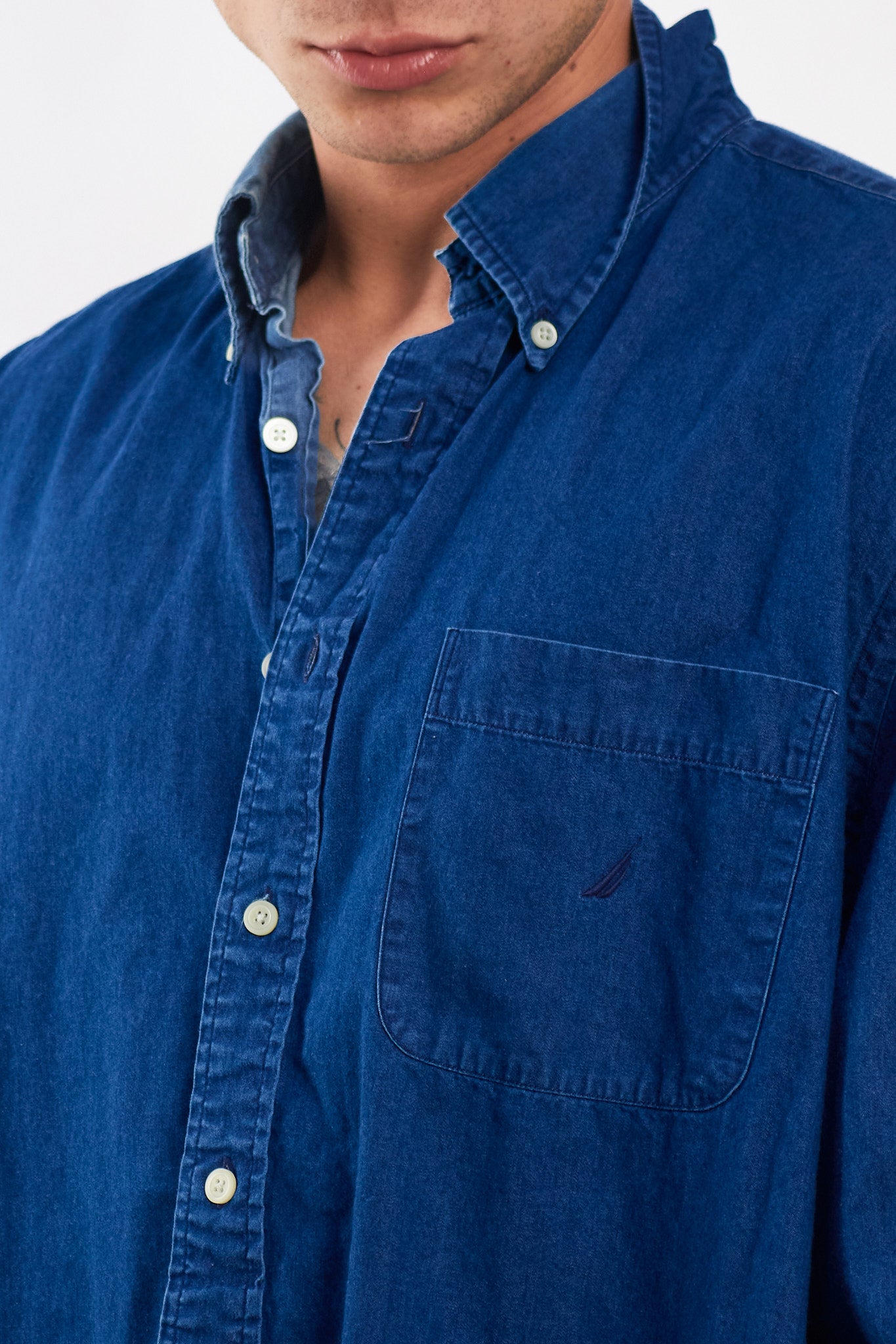 2000 Nautica Denim Shirt (L/XL)