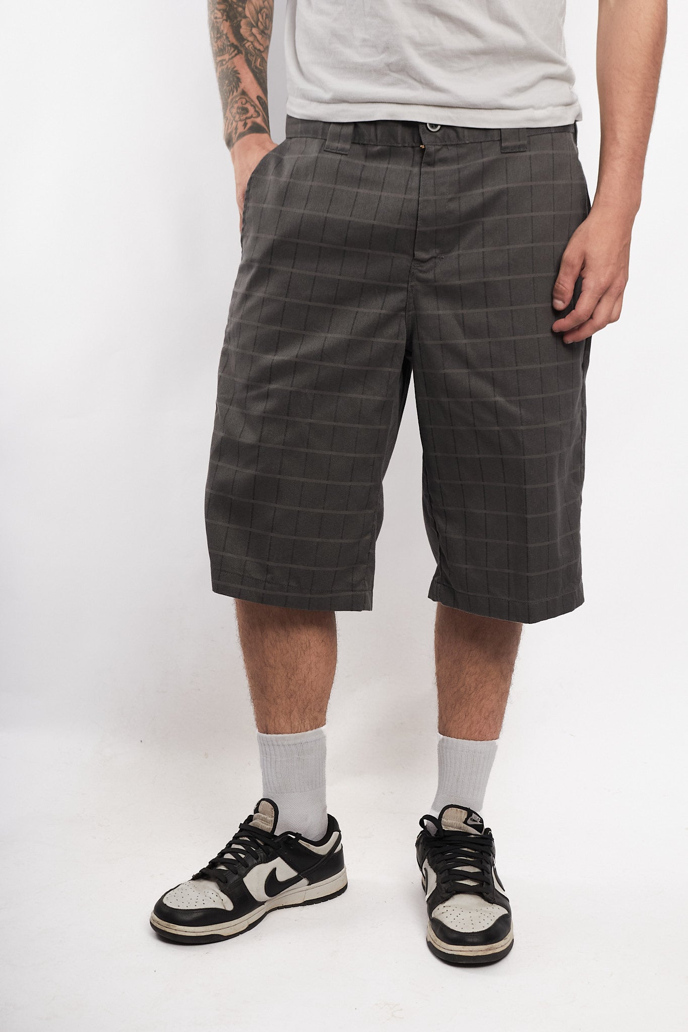 2000 Dickies Gray Plaid Work Short (32)
