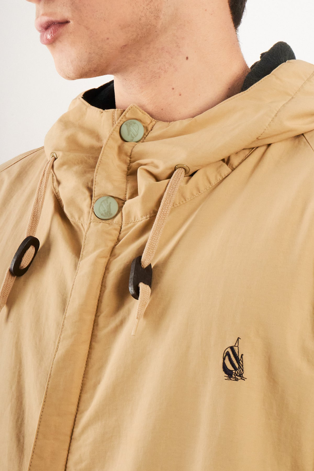 2000 Vinage Nautica Khakhi Windbreaker / Tartan Fleece Jacket (L/XL)