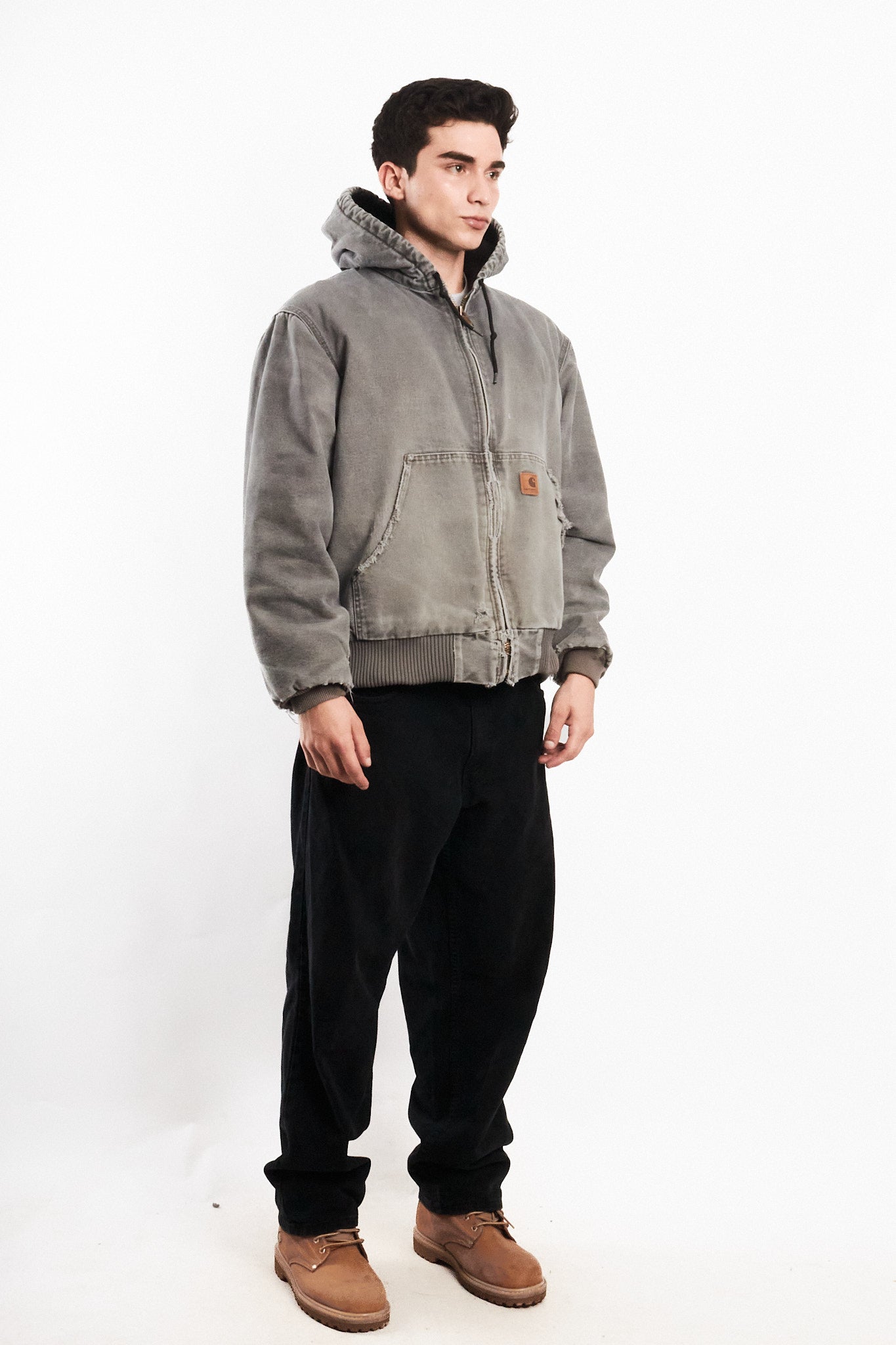 2000 Vintage Carhartt J130 Fadded Distressed Gray Active Jacket (M/L)
