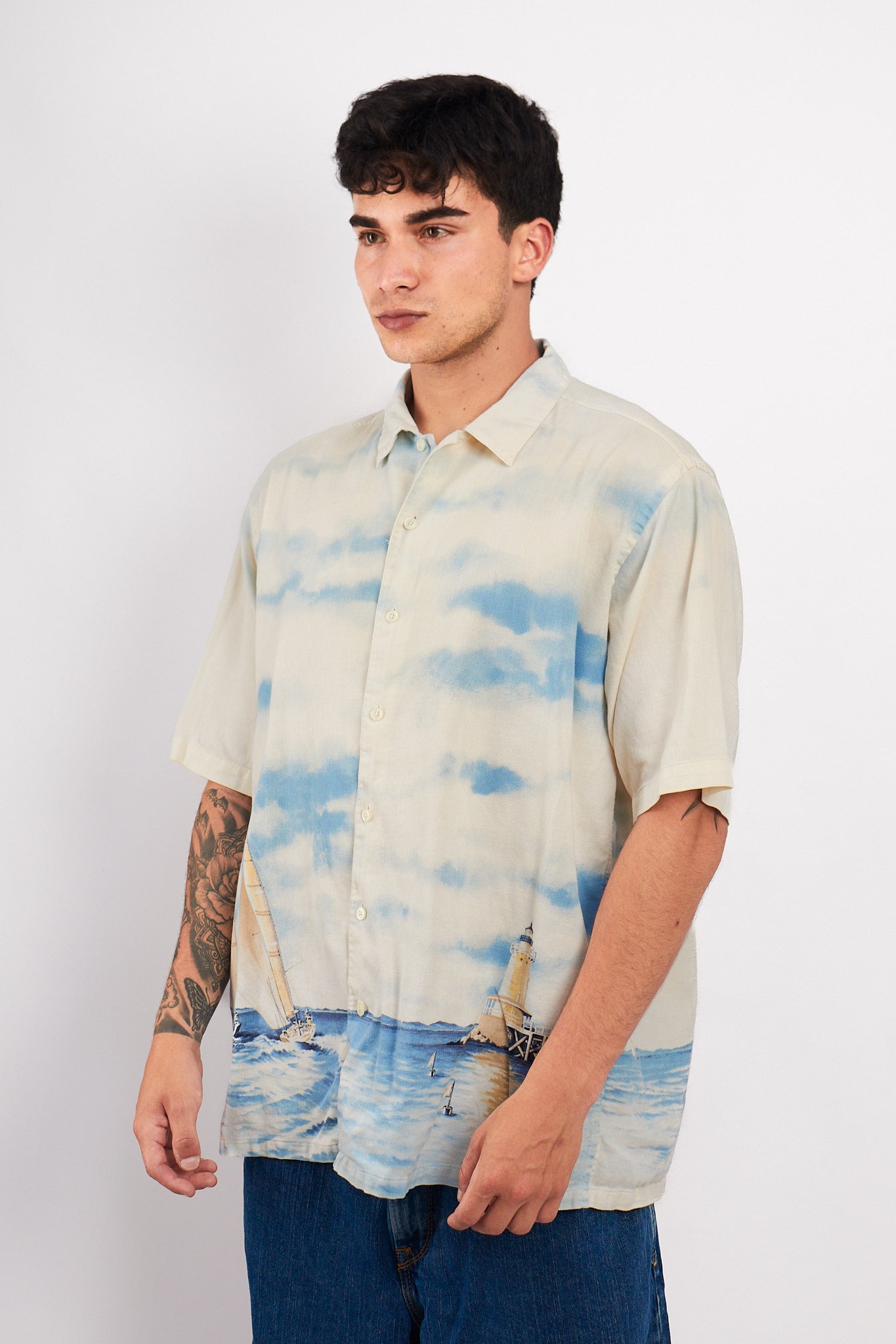 1990 Vintage Nautica Graphic Sailboat Shirt (L)