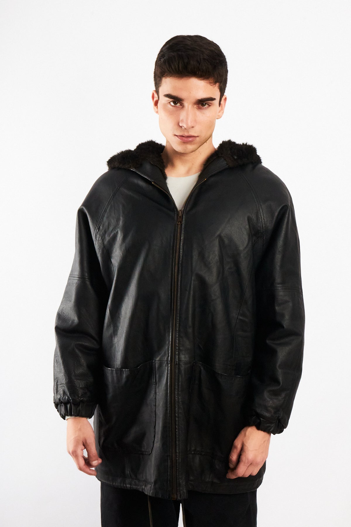 2000 Vintage Reversible Leather / Faux Fur Hooded Coat (L/XL)