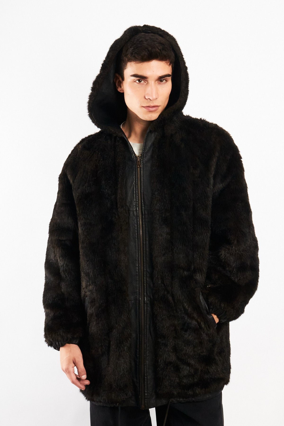 2000 Vintage Reversible Leather / Faux Fur Hooded Coat (L/XL)