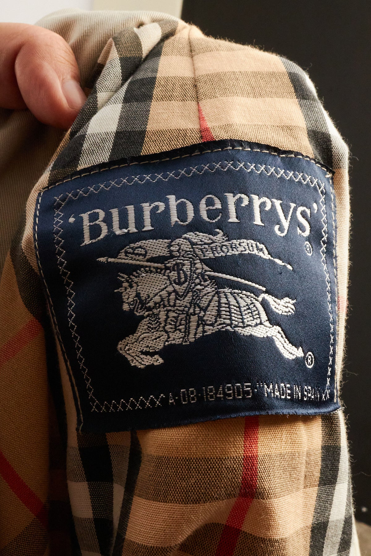 2000 Vintage Burberry's Beige Tartan Trench Coat (L/XL)