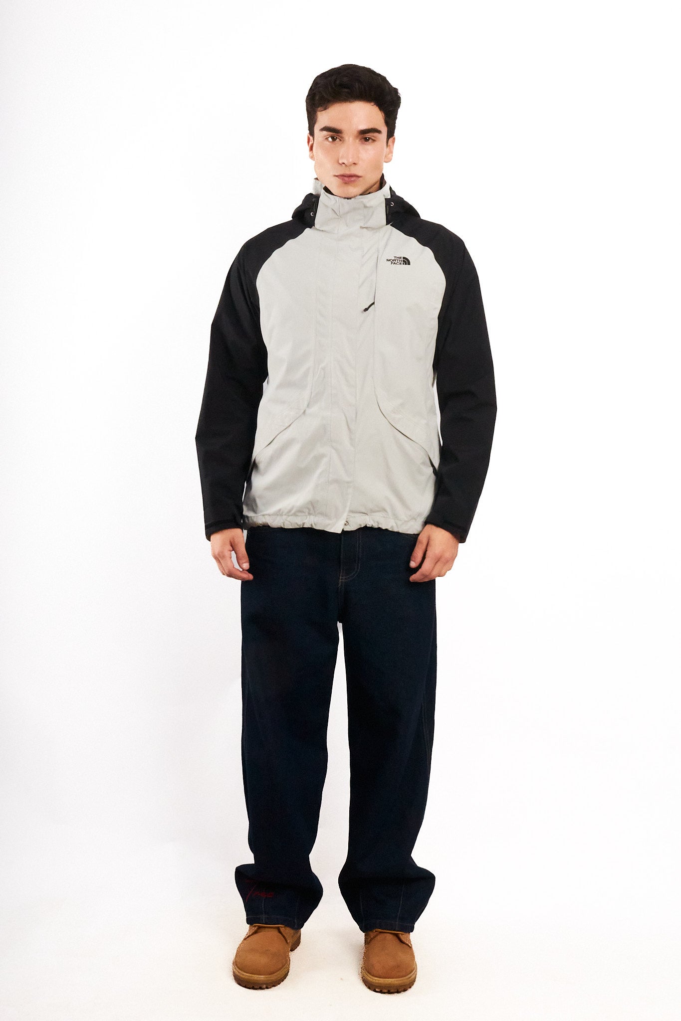 2000 Vintage North Face Black n' White Impermeable Jackett (S/M)