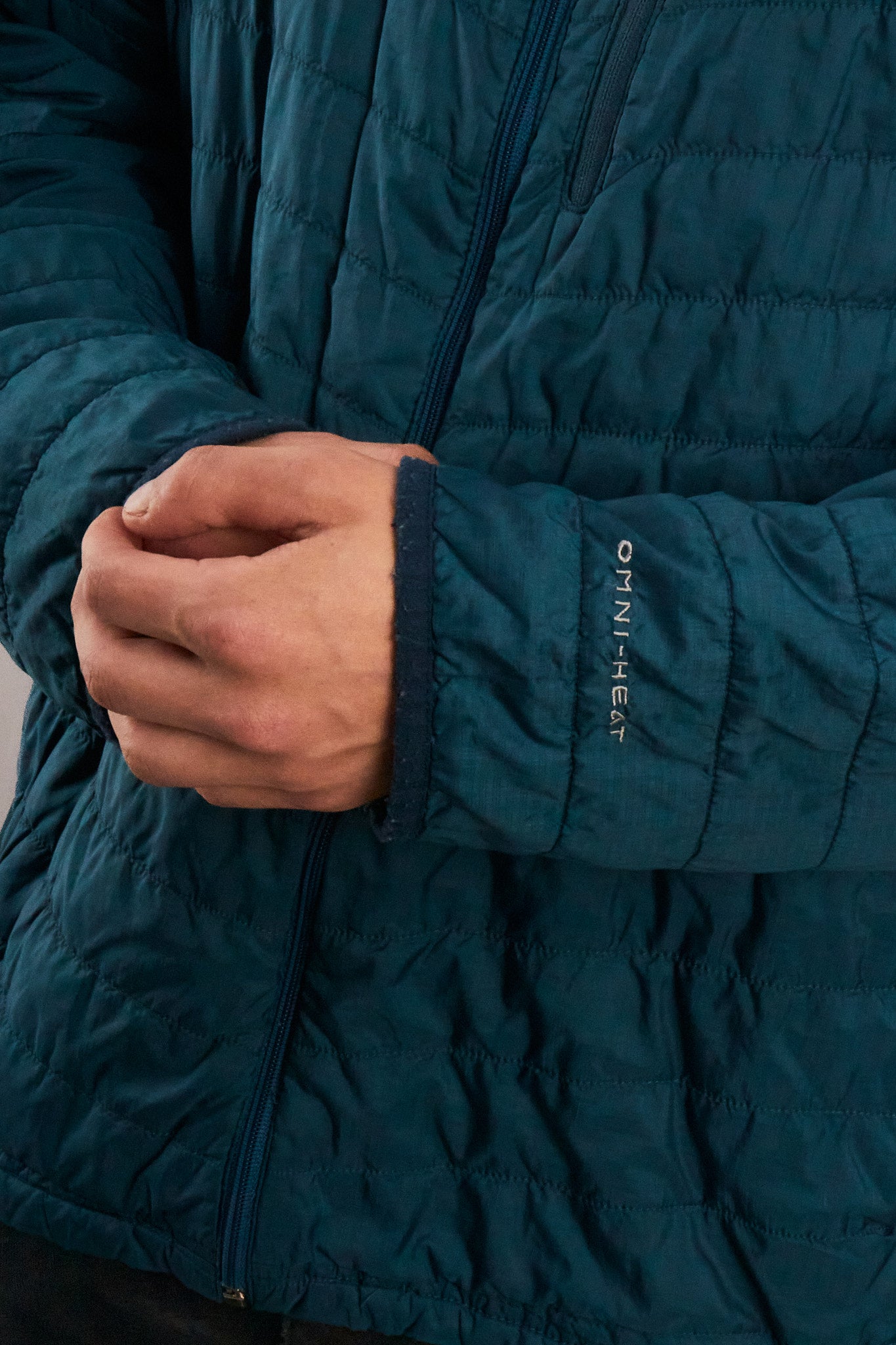 2000 Vintage Columbia Steel Blue Omniheat Puffer Jacket (L/XL)
