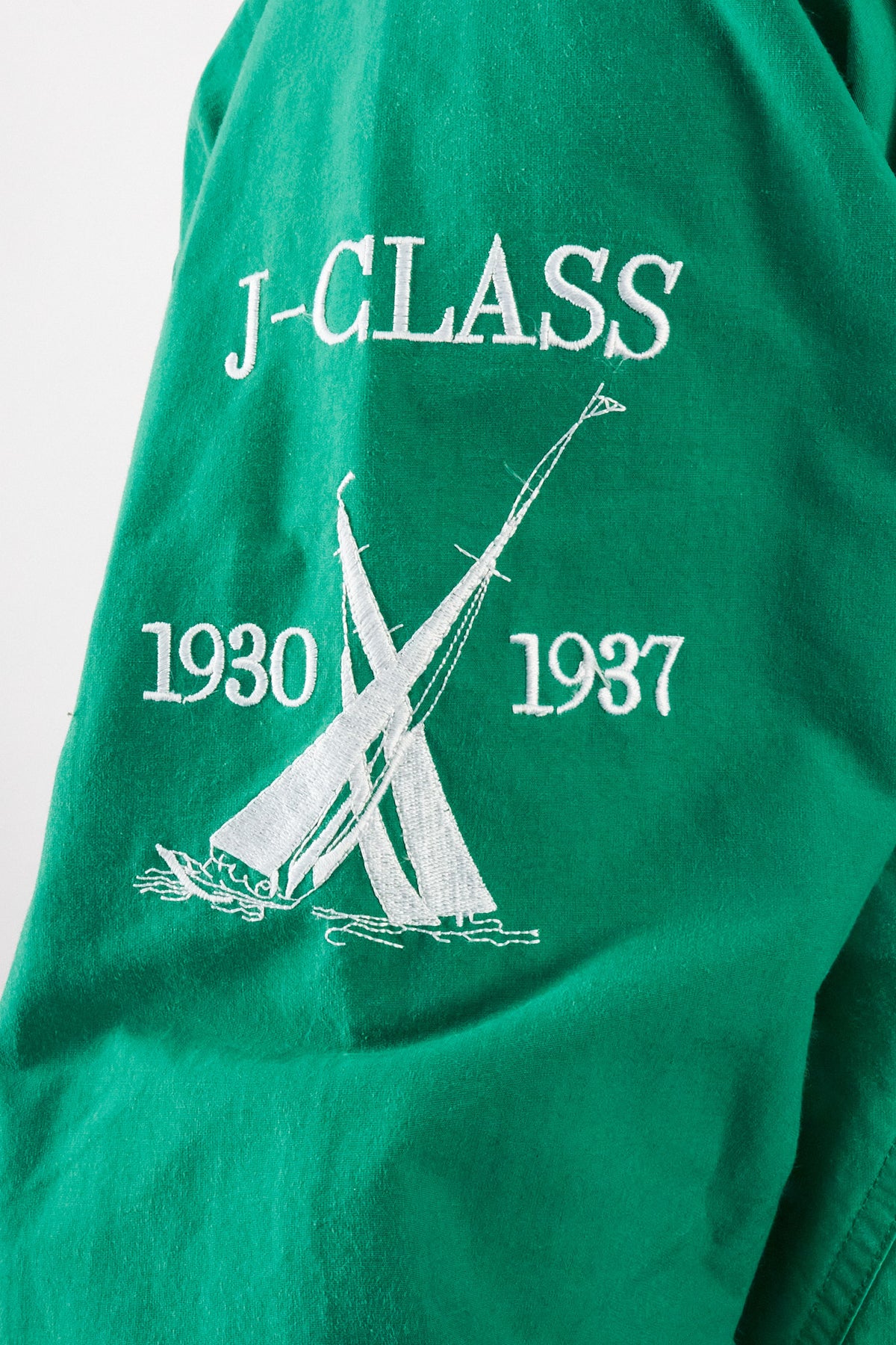 1990 Vintage Nautica Challenge J-Class 1930 Spellout Jacket (M/L)