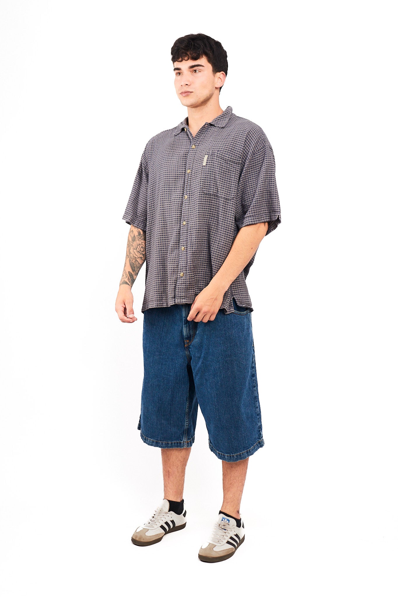 2000 Columbia Gray Striped Shirt (L/XL)