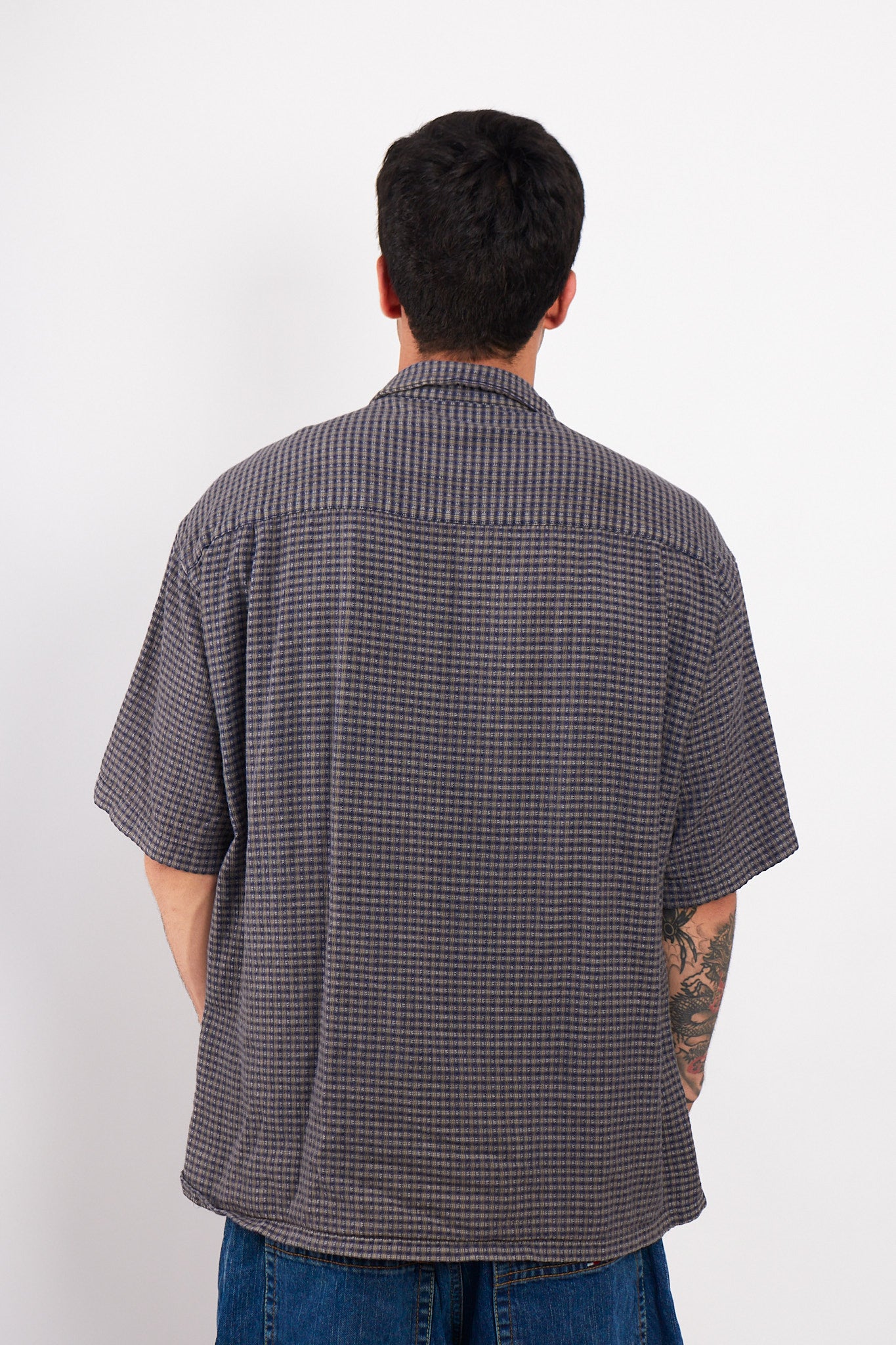 2000 Columbia Gray Striped Shirt (L/XL)