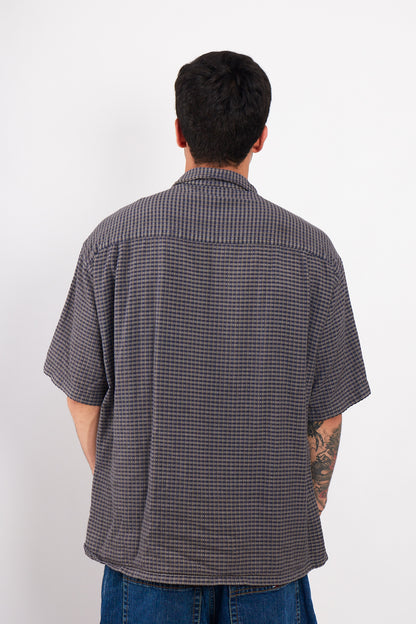 2000 Columbia Gray Striped Shirt (L/XL)