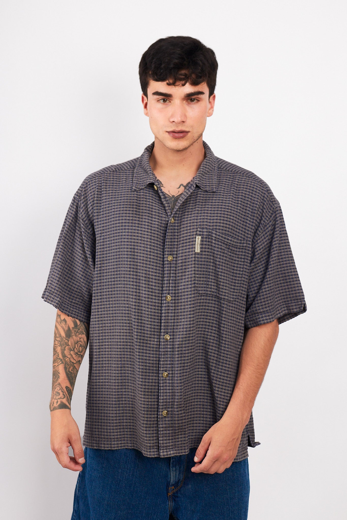 2000 Columbia Gray Striped Shirt (L/XL)