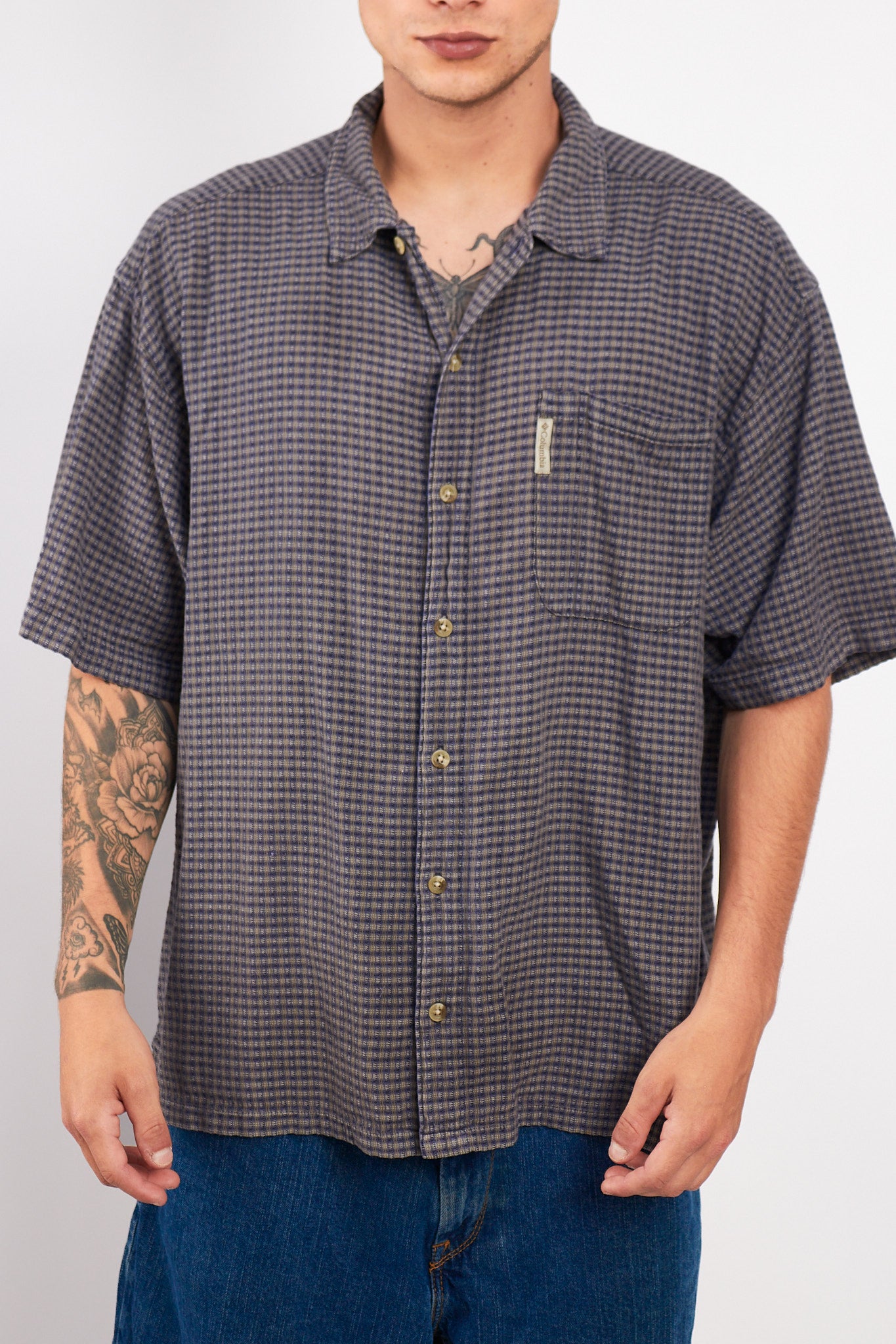 2000 Columbia Gray Striped Shirt (L/XL)