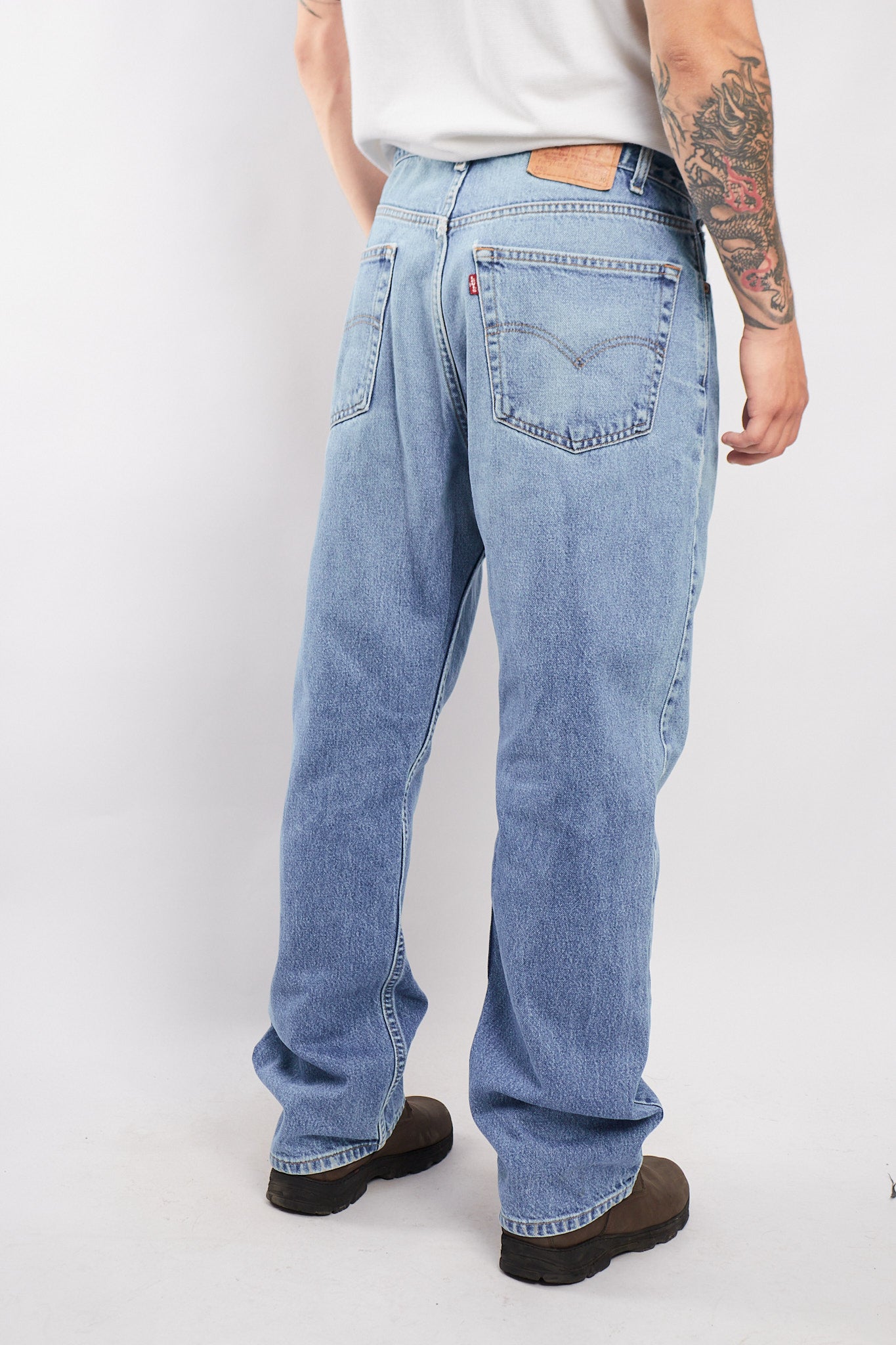 2000 Levi's Light Blue 505 Regular Fit Jean (34)