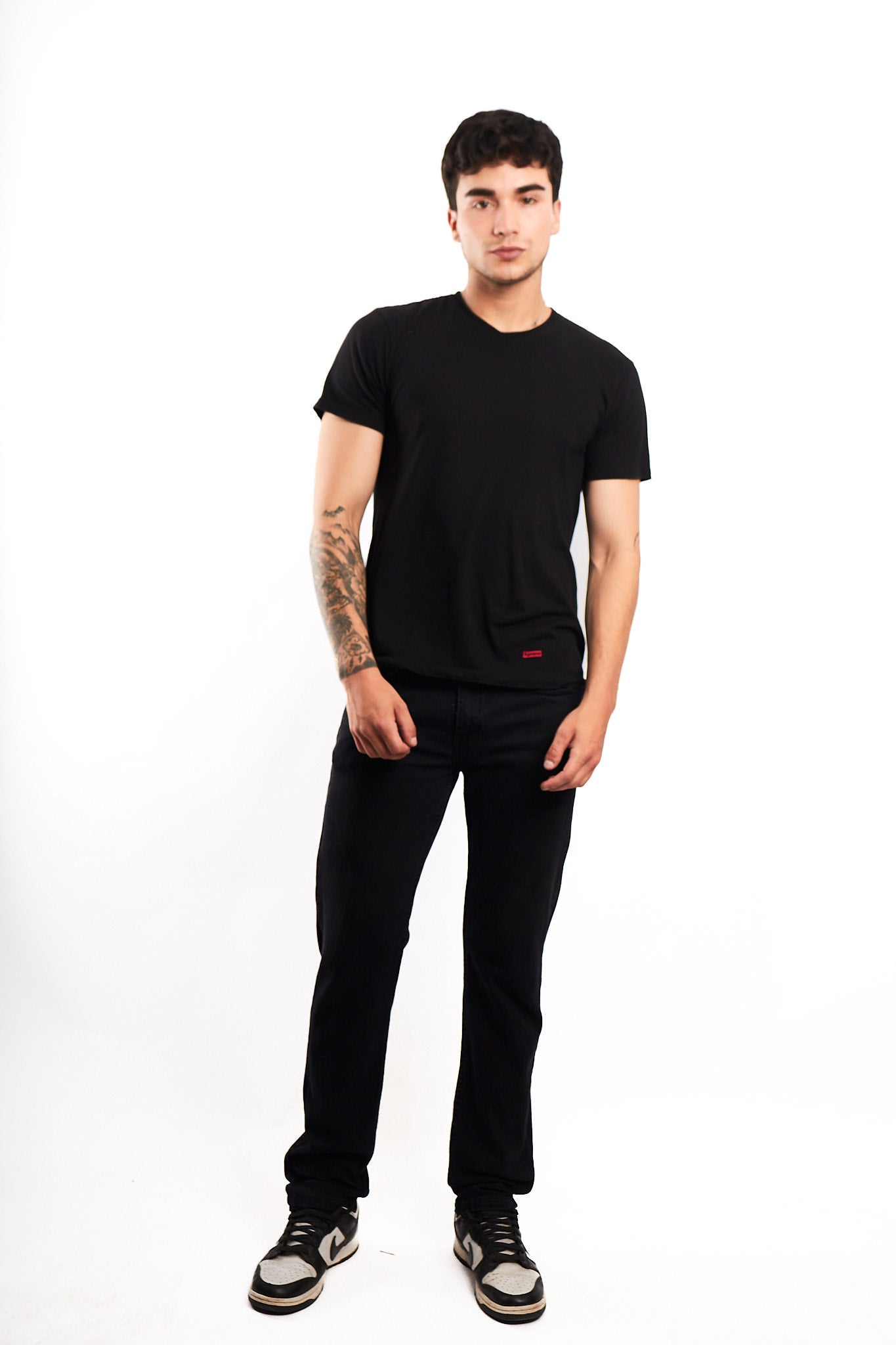 2000 Levi's Black 541 Athletic Fit Jean (32)