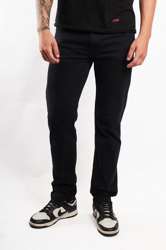 2000 Levi's Black 541 Athletic Fit Jean (32)