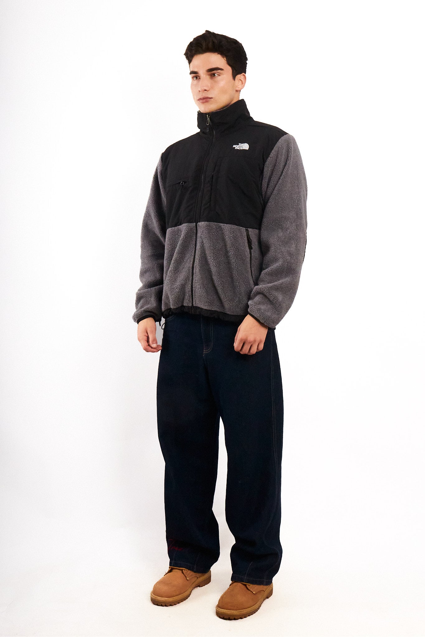 2000 Vintage North Face Retro Gray Denali Jacket (M)
