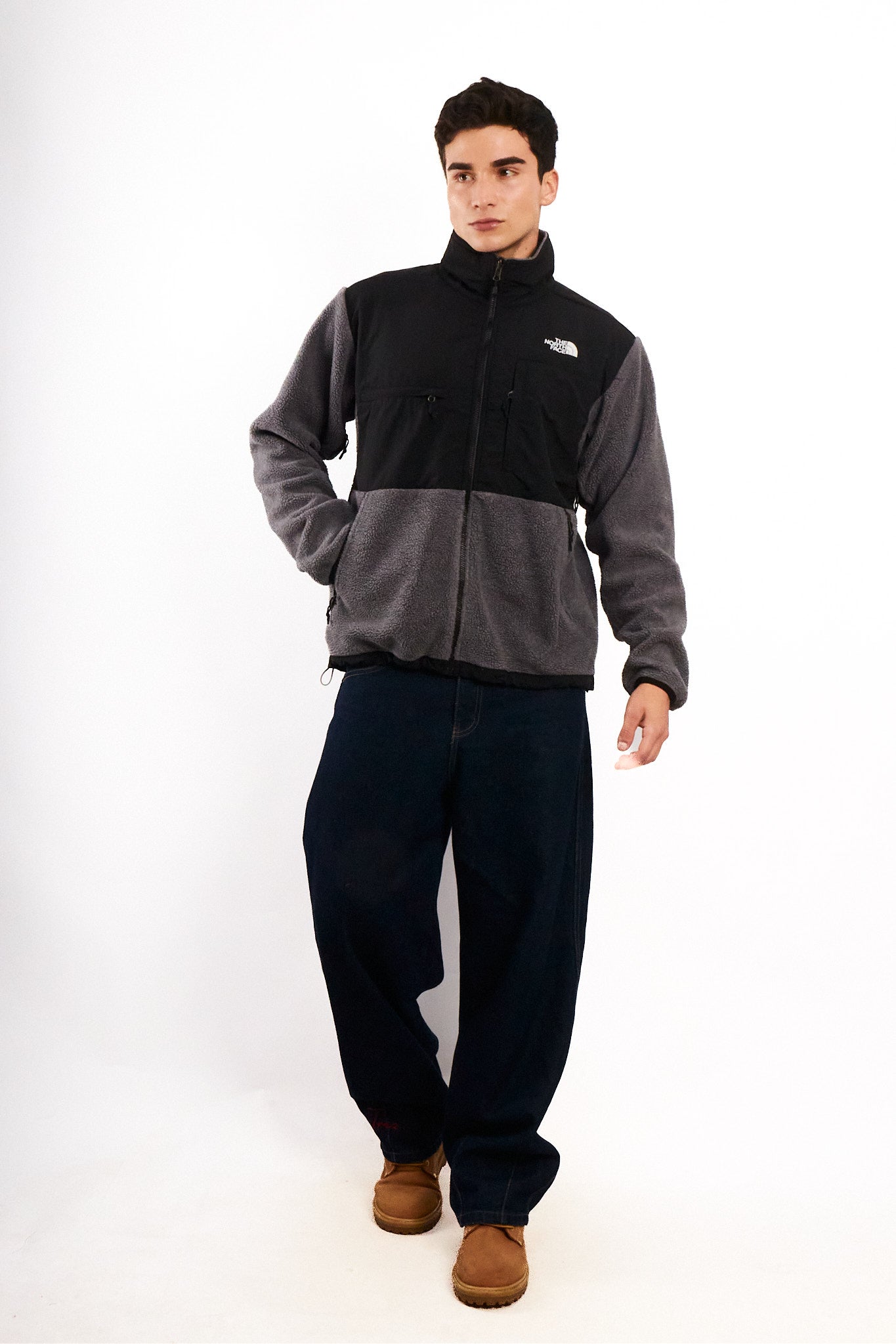 2000 Vintage North Face Retro Gray Denali Jacket (M)