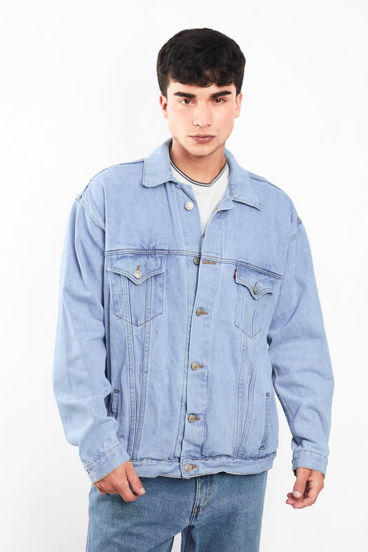 90s Vintage Levi's Light Blue Trucker Jacket (L/XL)