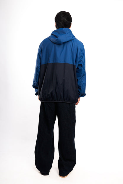 2000 Tommy Hilfiger Impermeable Jacket (XL/XXL)
