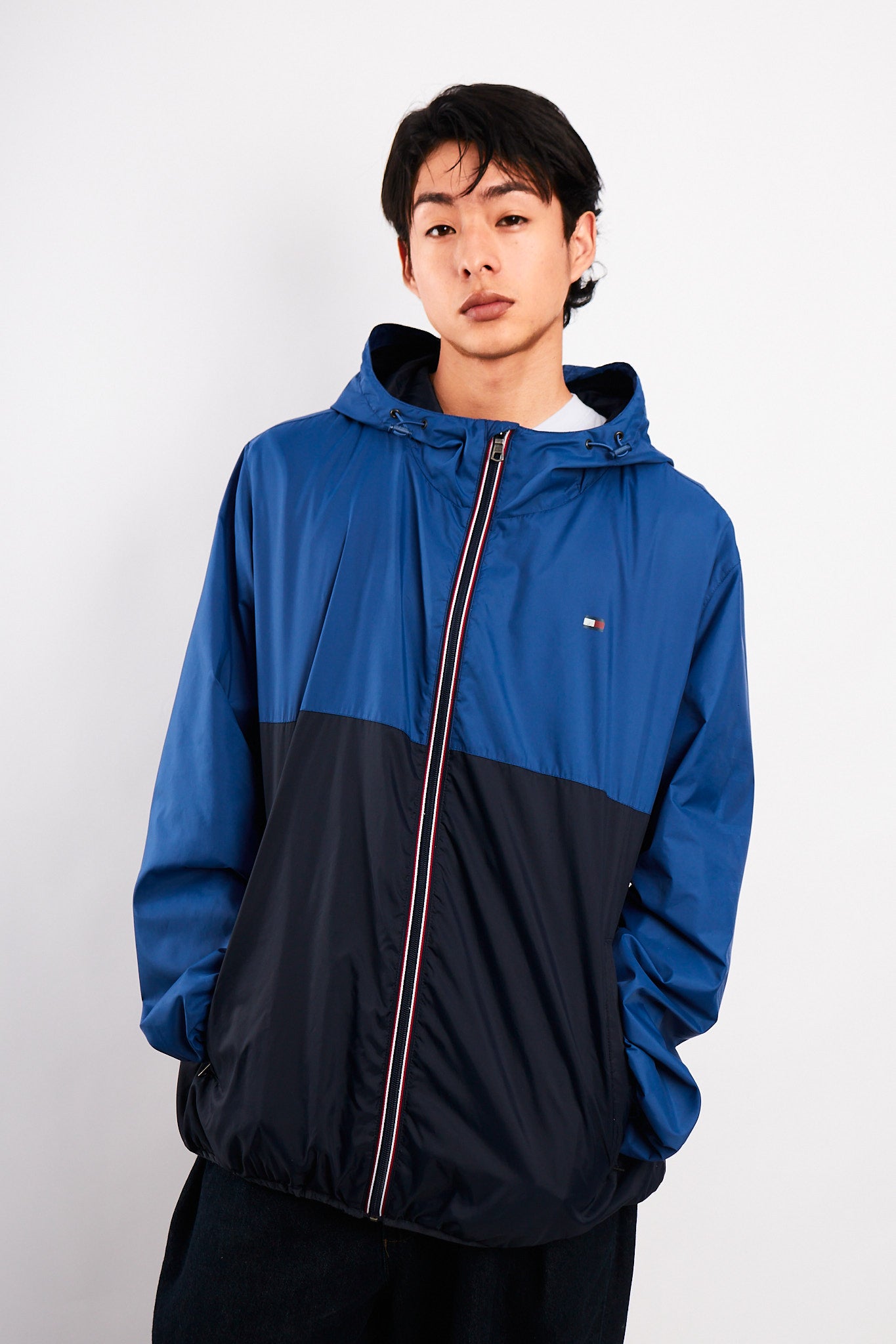 2000 Tommy Hilfiger Impermeable Jacket (XL/XXL)